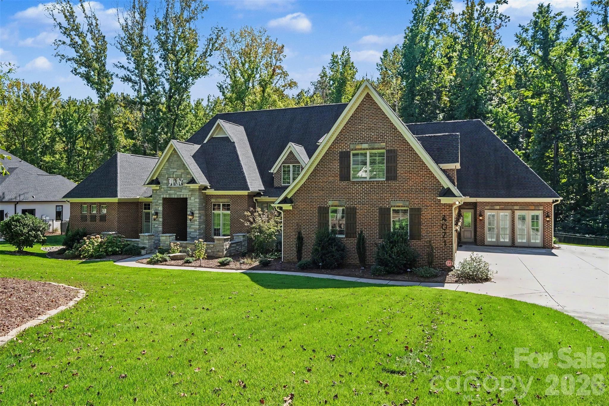 Single Family Residence at 4071 Poplar Ridge Drive, Fort Mill, photo 4 of 47