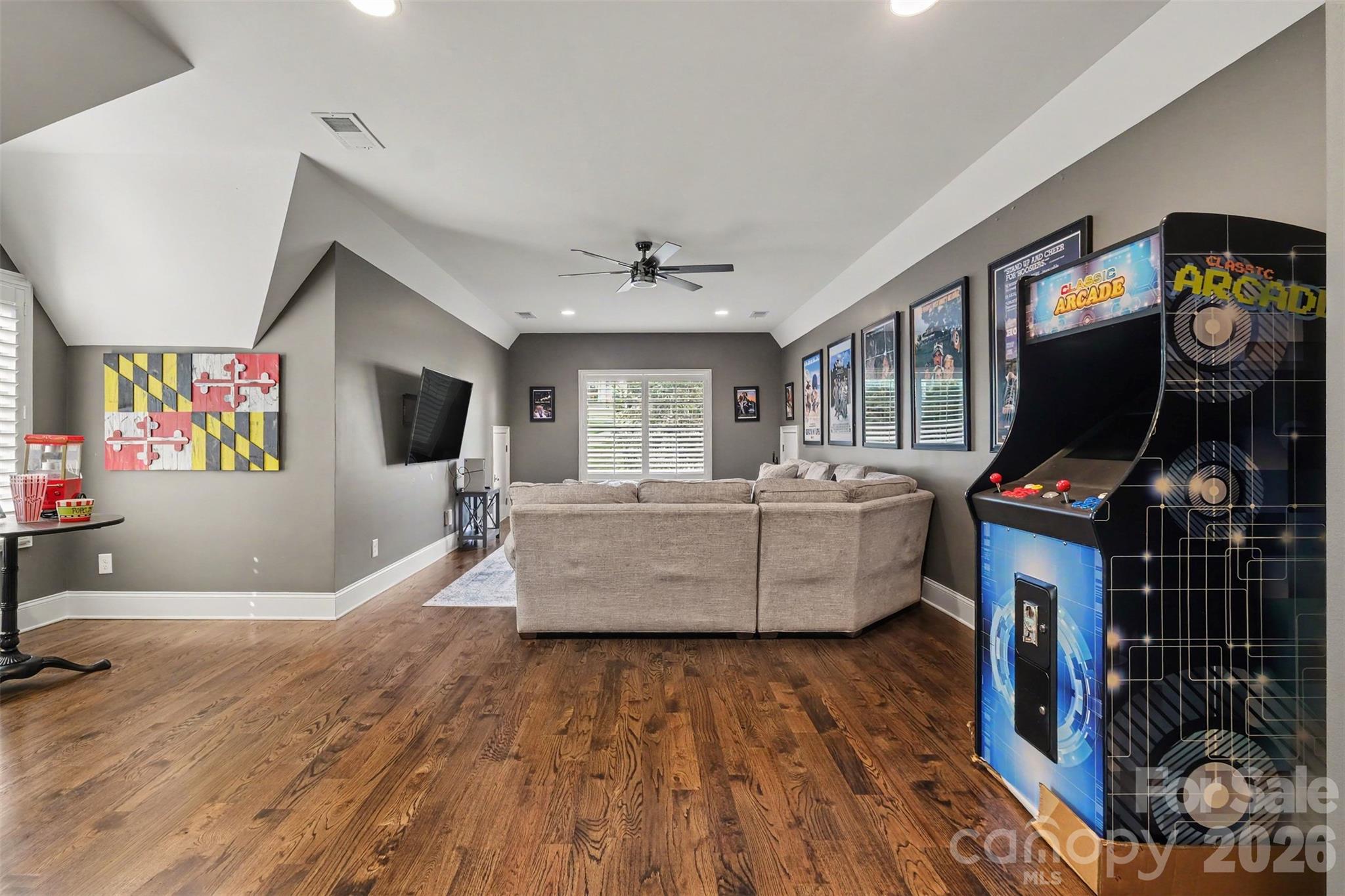Single Family Residence at 4071 Poplar Ridge Drive, Fort Mill, photo 32 of 47