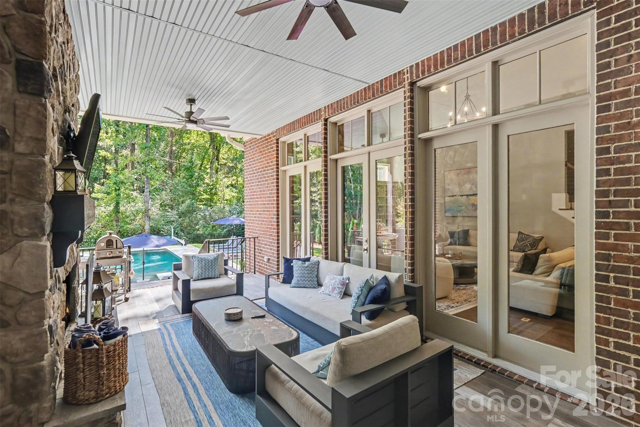 Single Family Residence at 4071 Poplar Ridge Drive, Fort Mill, photo 38 of 47