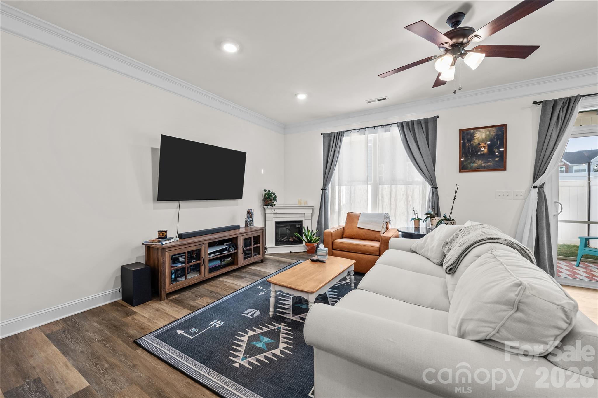Living Room - 4035 Rothwood Lane, Harrisburg