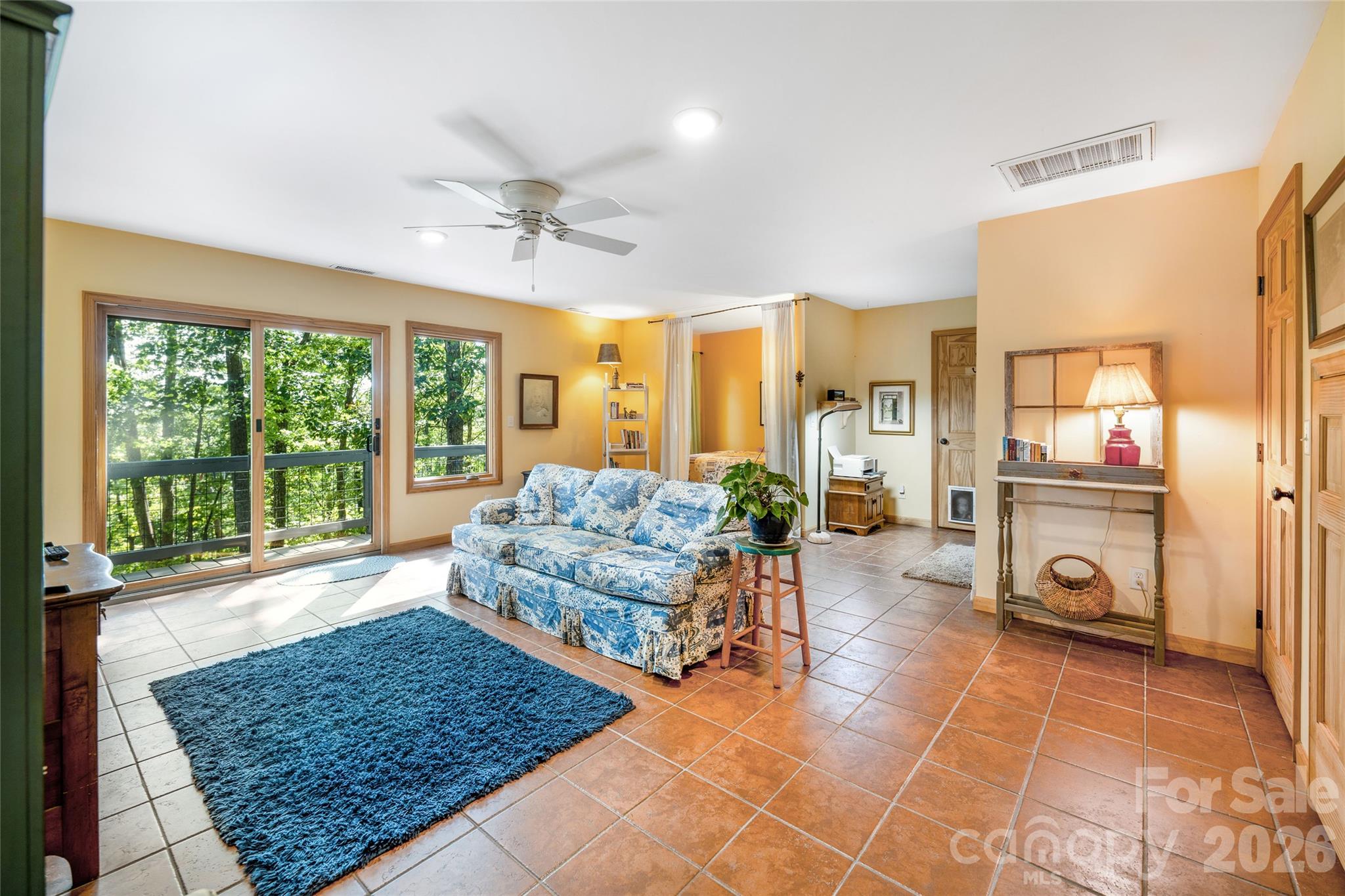 Lower level family room with extra sleeping nooks! - 115 Laurel Wood Drive, Mars Hill
