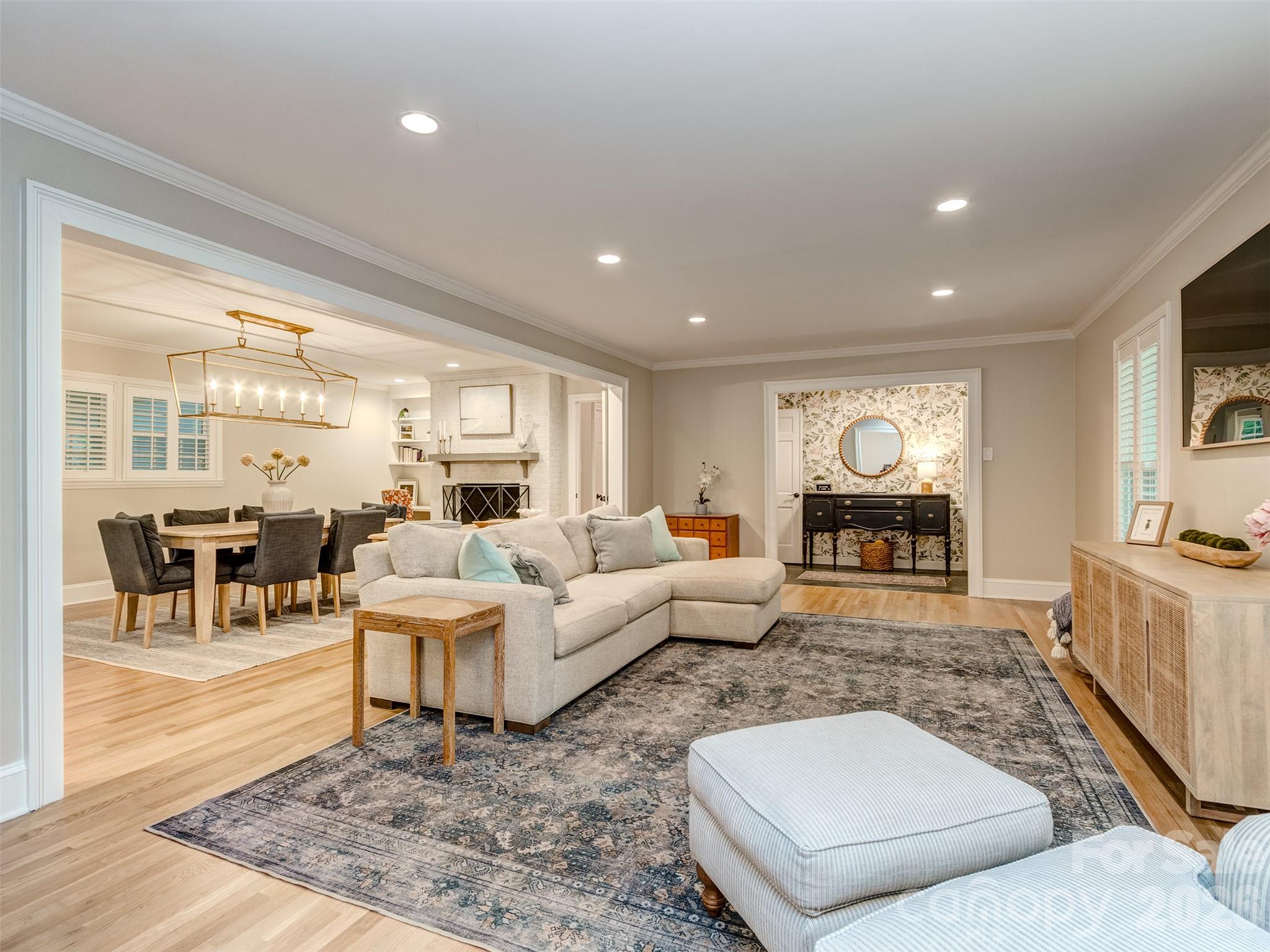 The dramatically open floorplan is perfect for entertaining and not typical to the era of design! - 6129 Page Court, Charlotte
