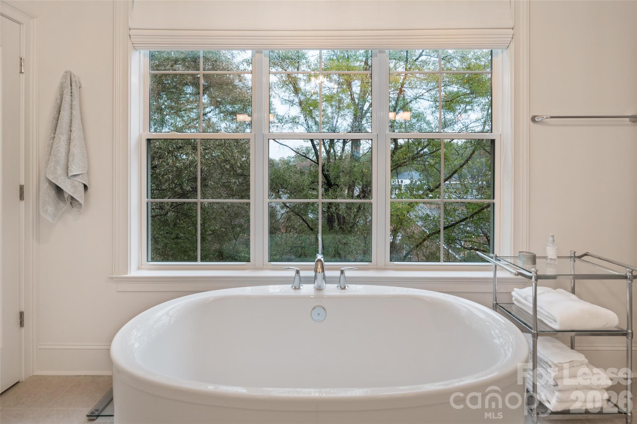 Townhouse at 1708 Lombardy Circle, Charlotte, photo 24 of 27