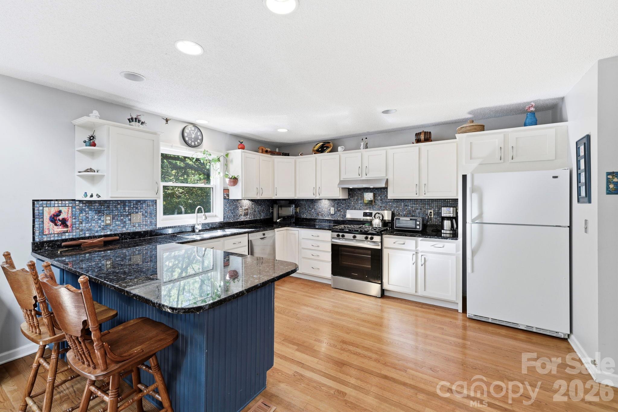 Single Family Residence at 266 Independence Boulevard, Asheville, photo 10 of 37