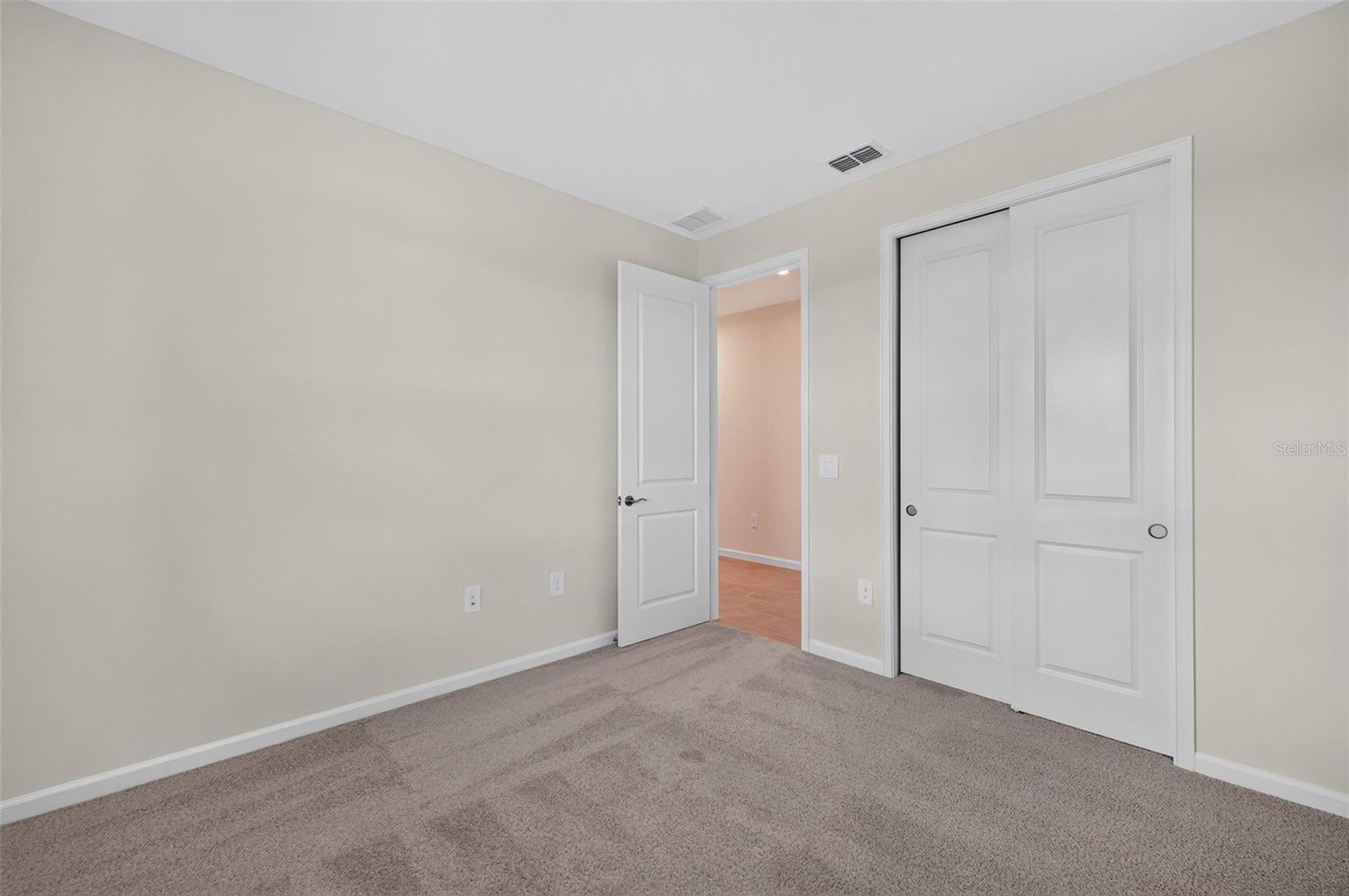 Villa at 18476 GREEN GARDEN CT, VENICE, photo 3 of 58