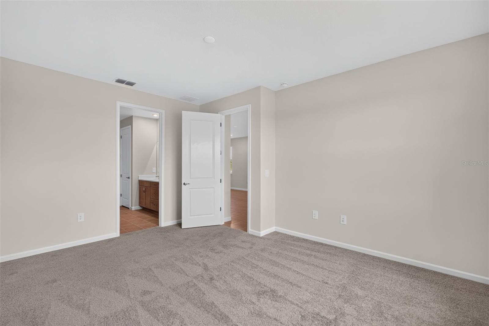 Villa at 18476 GREEN GARDEN CT, VENICE, photo 5 of 58