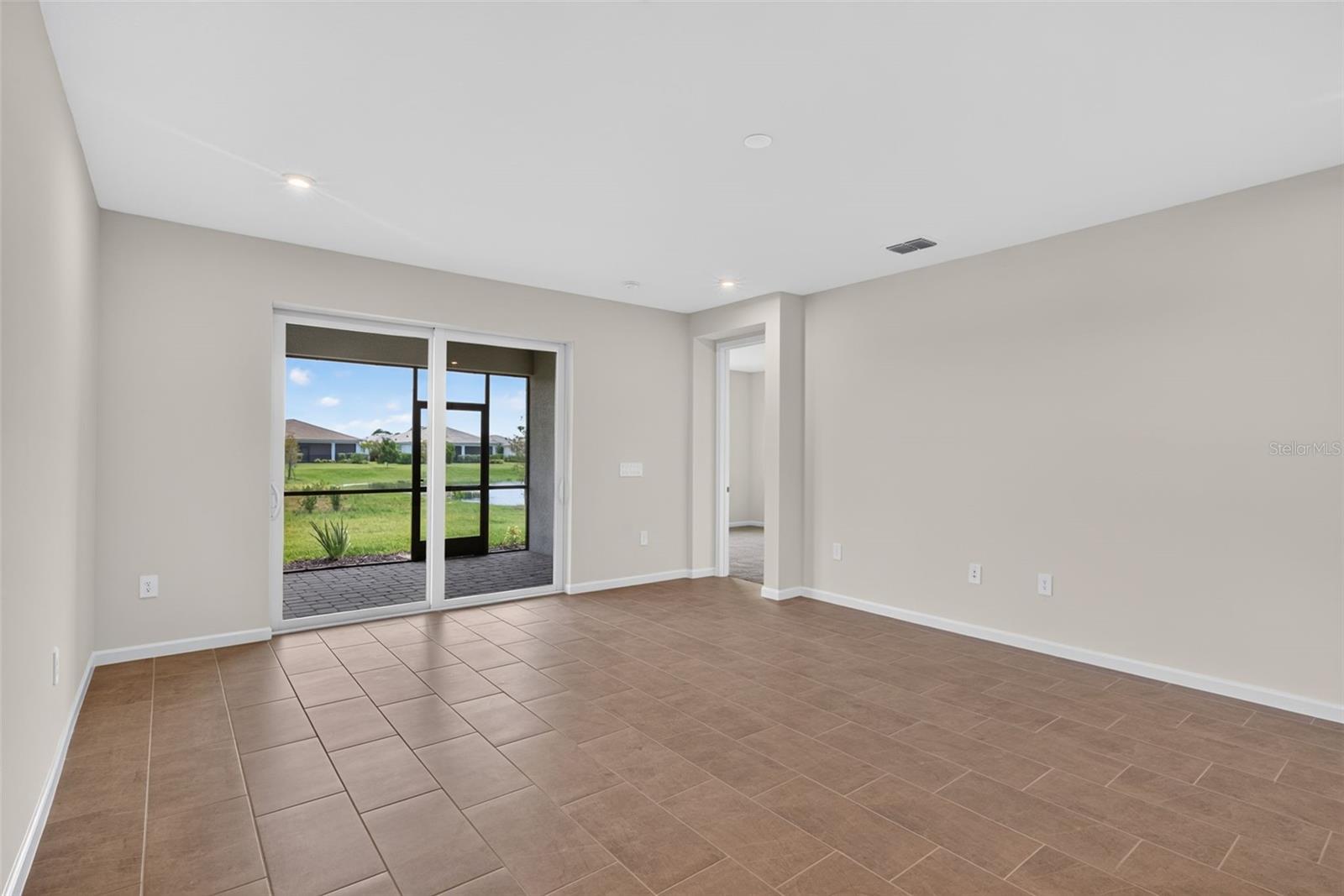 Villa at 18476 GREEN GARDEN CT, VENICE, photo 20 of 58