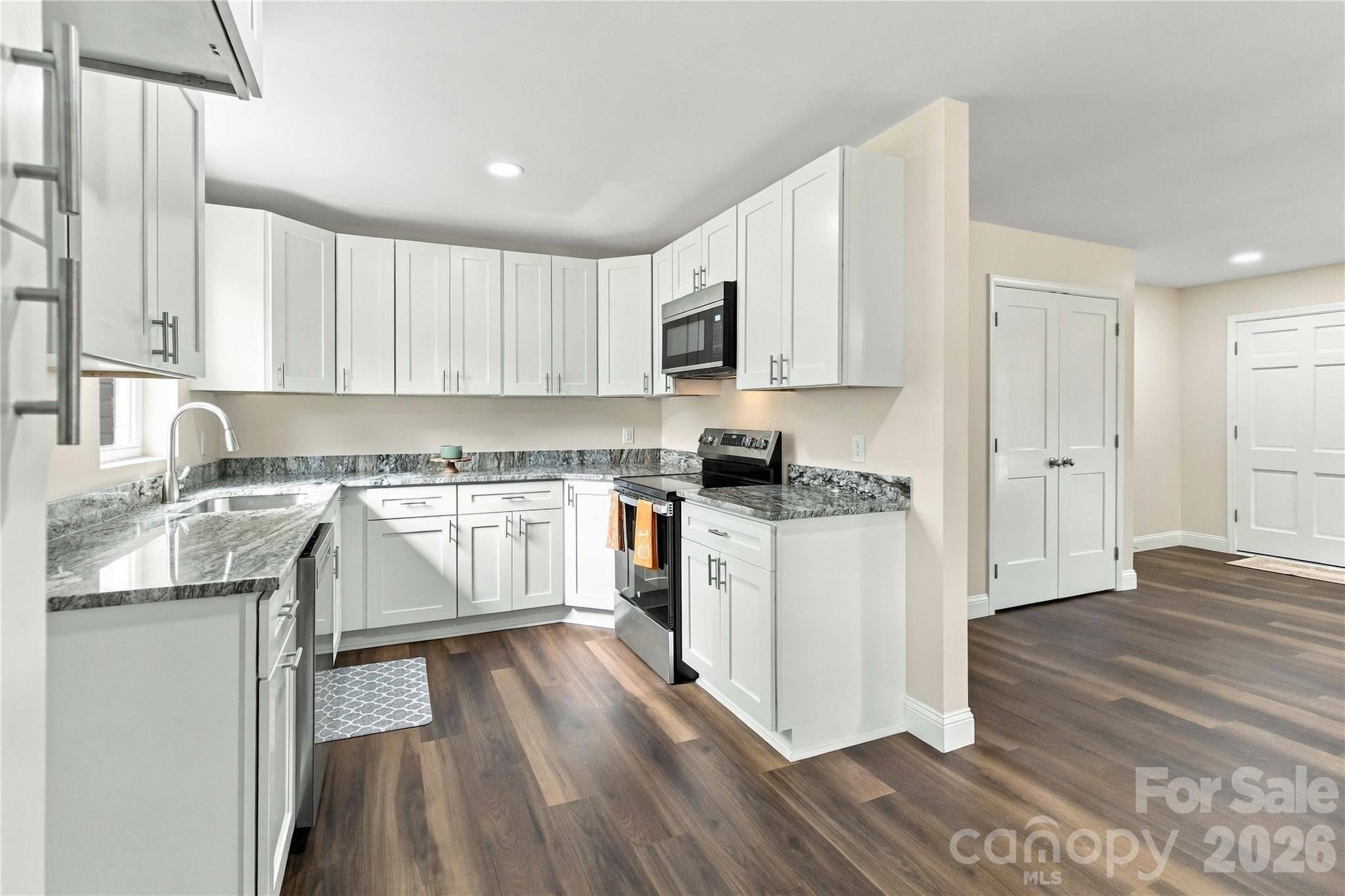 Single Family Residence at 111 Education Lane, York, photo 12 of 37