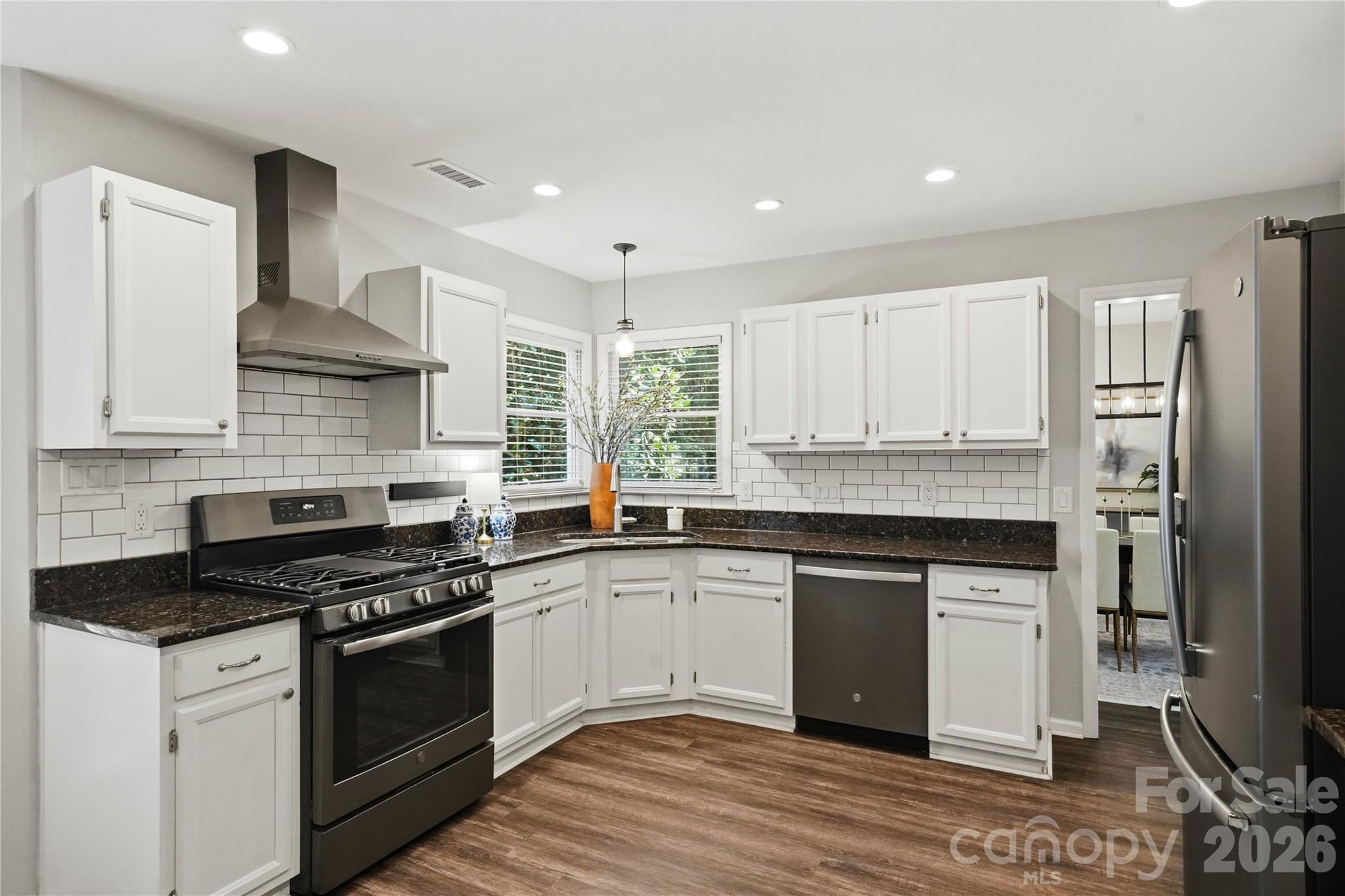 Single Family Residence at 2815 Winghaven Lane, Charlotte, photo 27 of 45