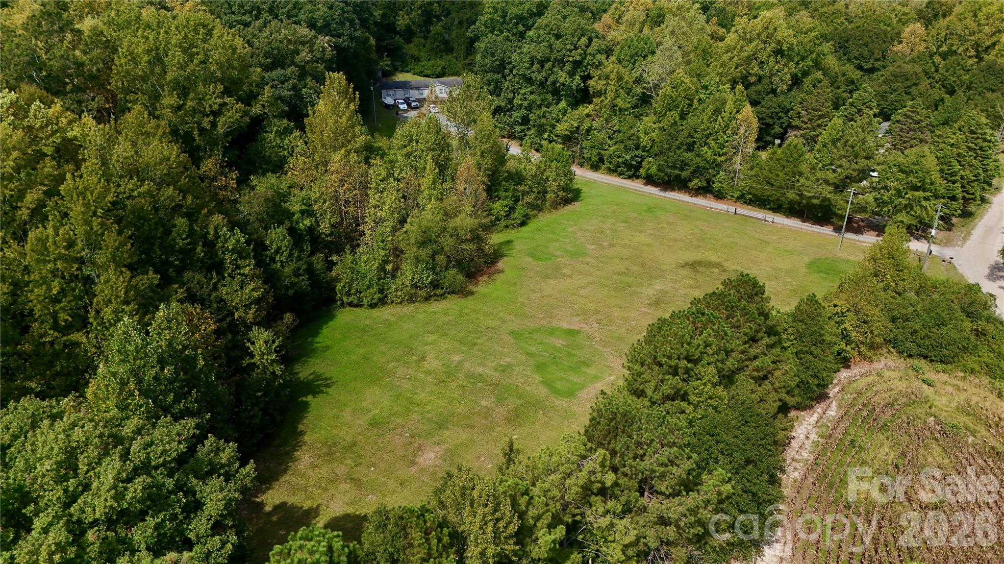 Home, Driveway & Pasture Area - great for livestock.  Owners had horses in the past. - 2292 Thornwell Road, Lancaster