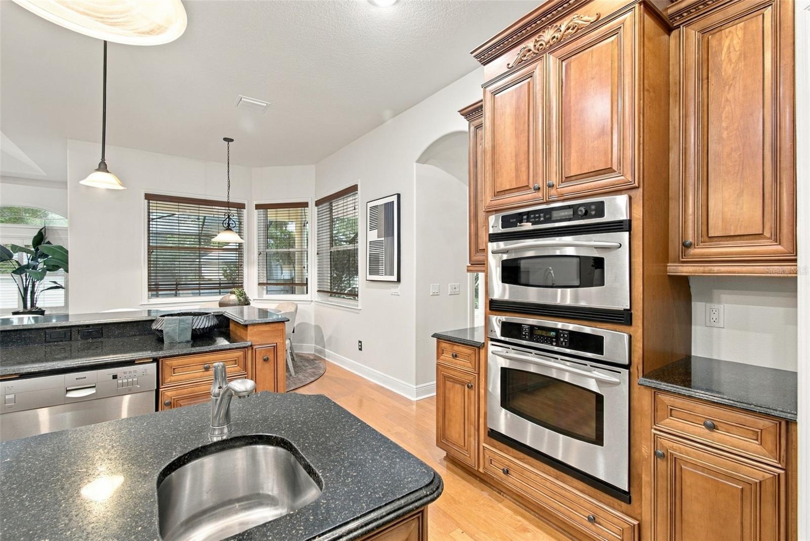 Single Family Residence at 816 CITRUS WOOD LN, VALRICO, photo 23 of 100