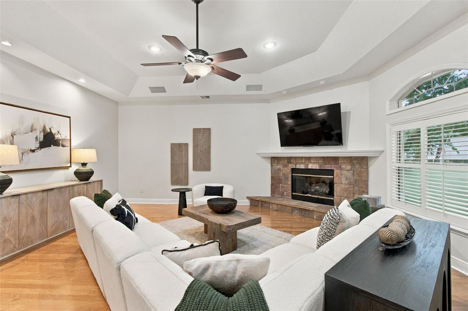 Single Family Residence at 816 CITRUS WOOD LN, VALRICO, photo 32 of 100