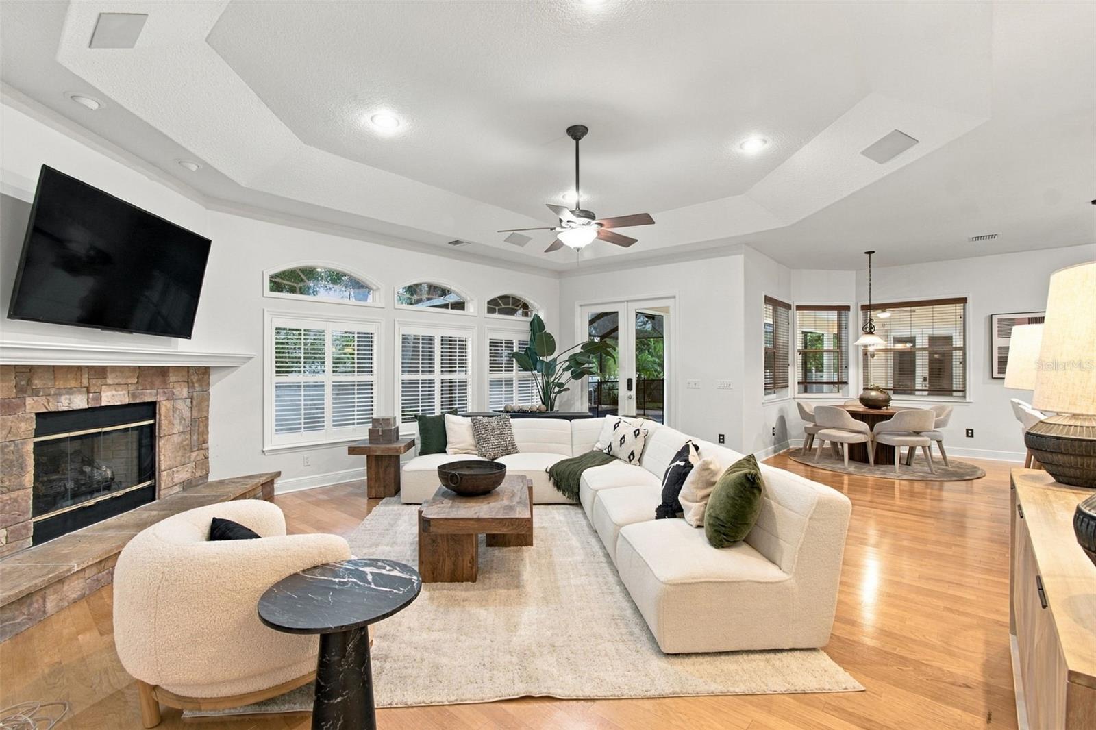 Single Family Residence at 816 CITRUS WOOD LN, VALRICO, photo 33 of 100