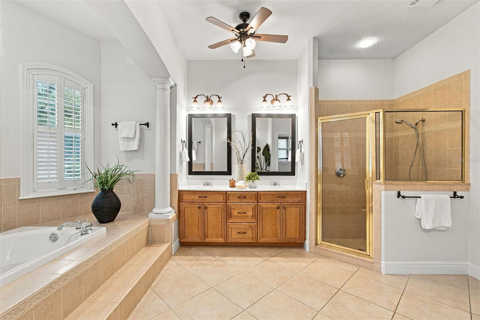Single Family Residence at 816 CITRUS WOOD LN, VALRICO, photo 68 of 100