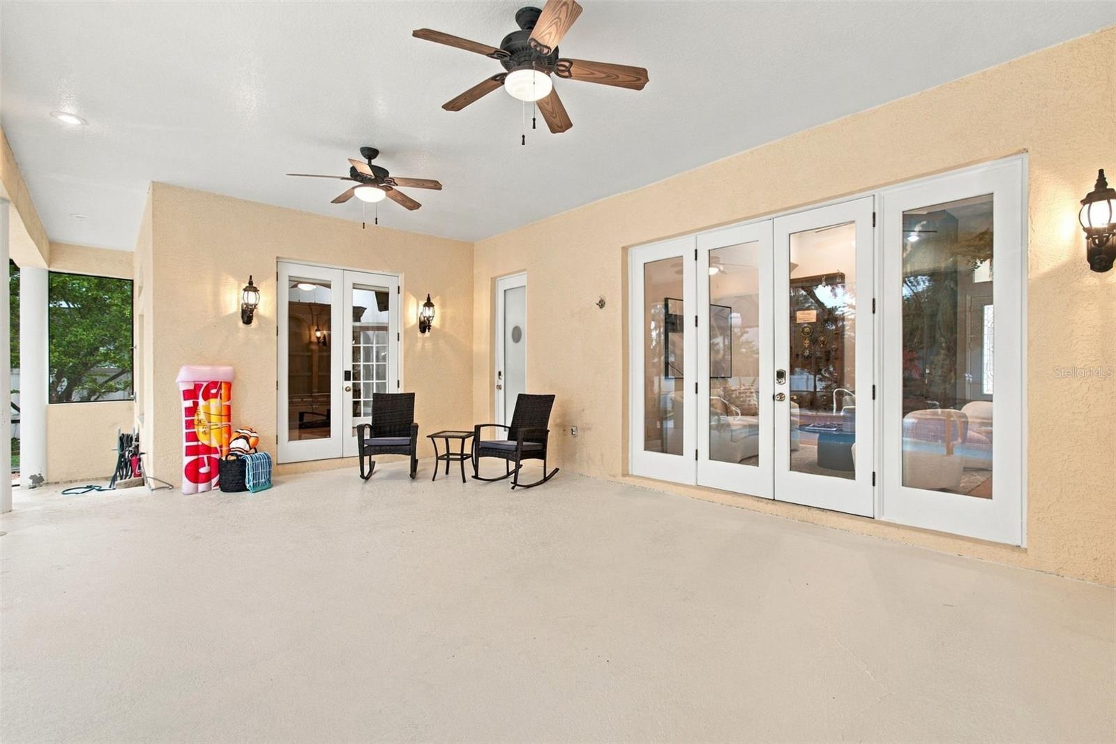 Single Family Residence at 816 CITRUS WOOD LN, VALRICO, photo 81 of 100