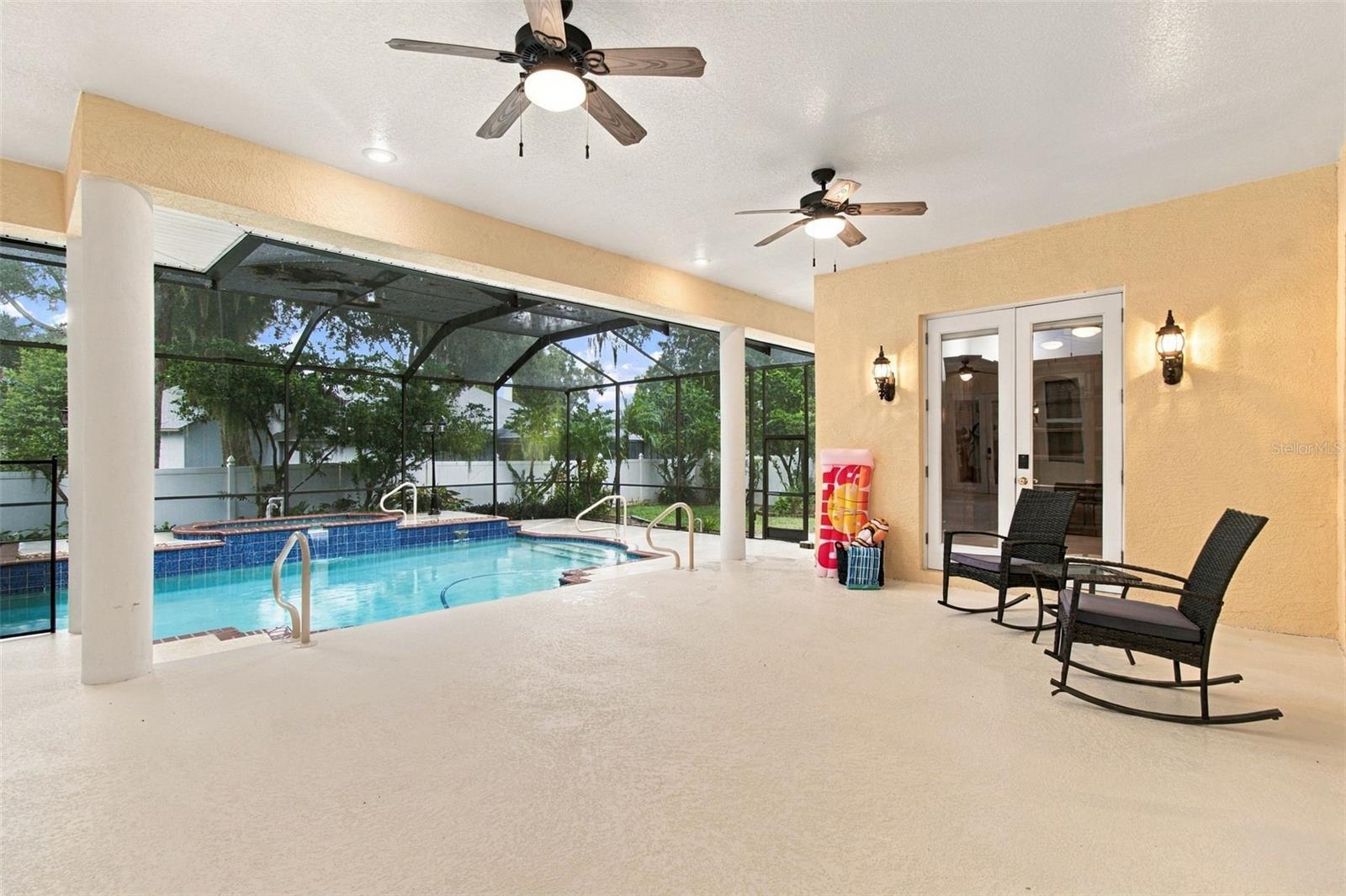 Single Family Residence at 816 CITRUS WOOD LN, VALRICO, photo 82 of 100
