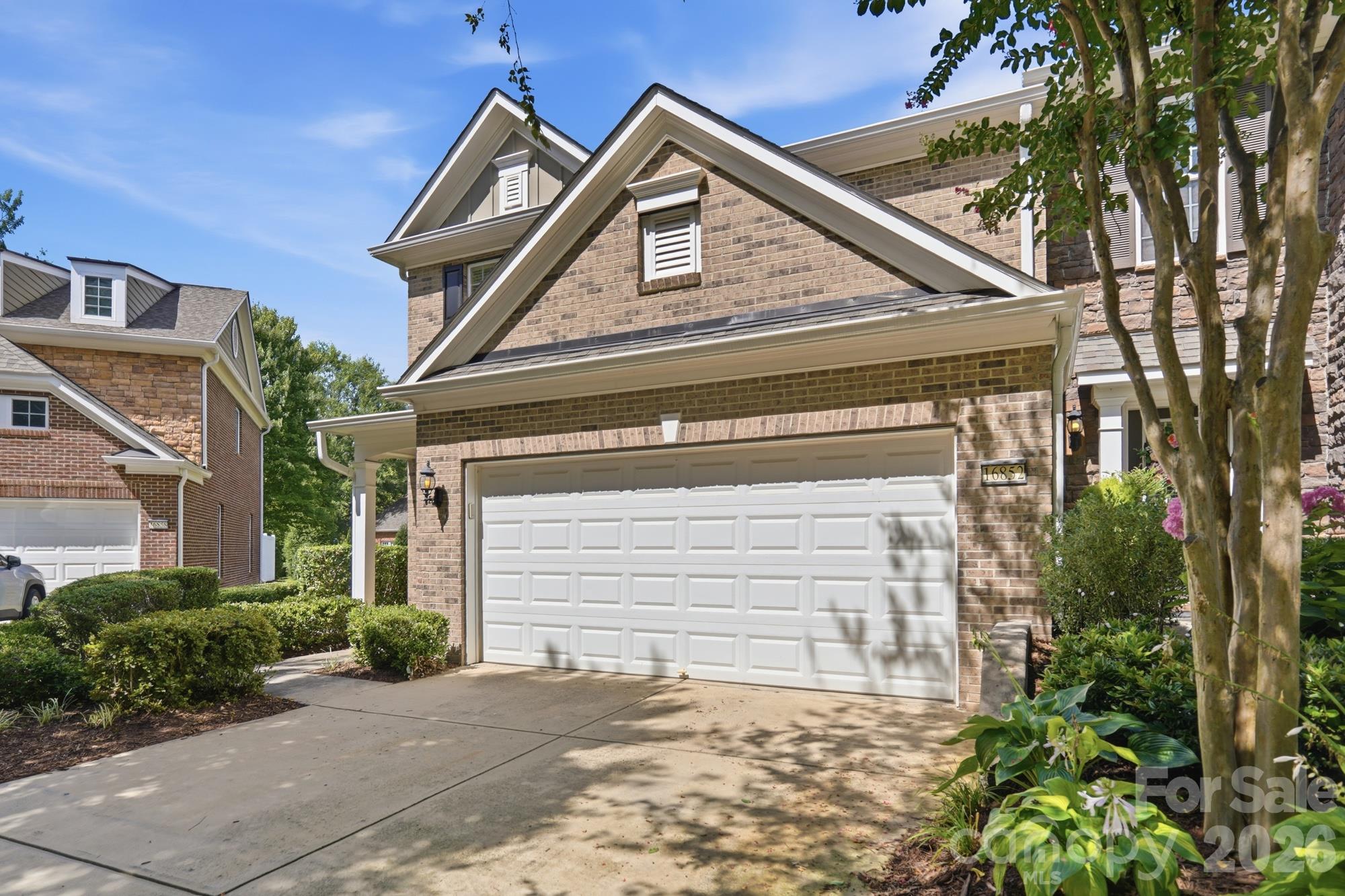 Townhouse at 16852 Dunaverty Place, Charlotte, photo 3 of 45