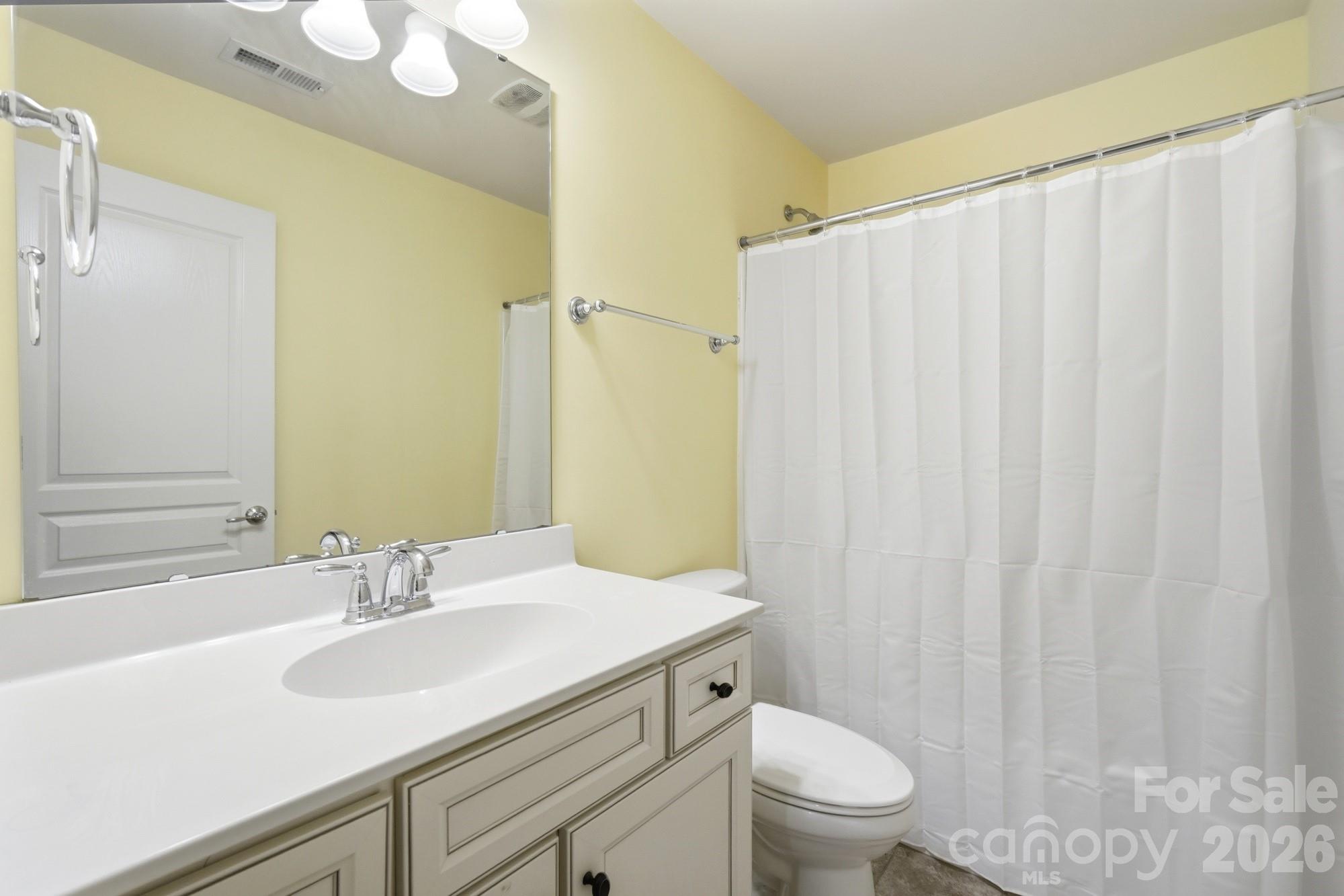 Townhouse at 16852 Dunaverty Place, Charlotte, photo 34 of 45