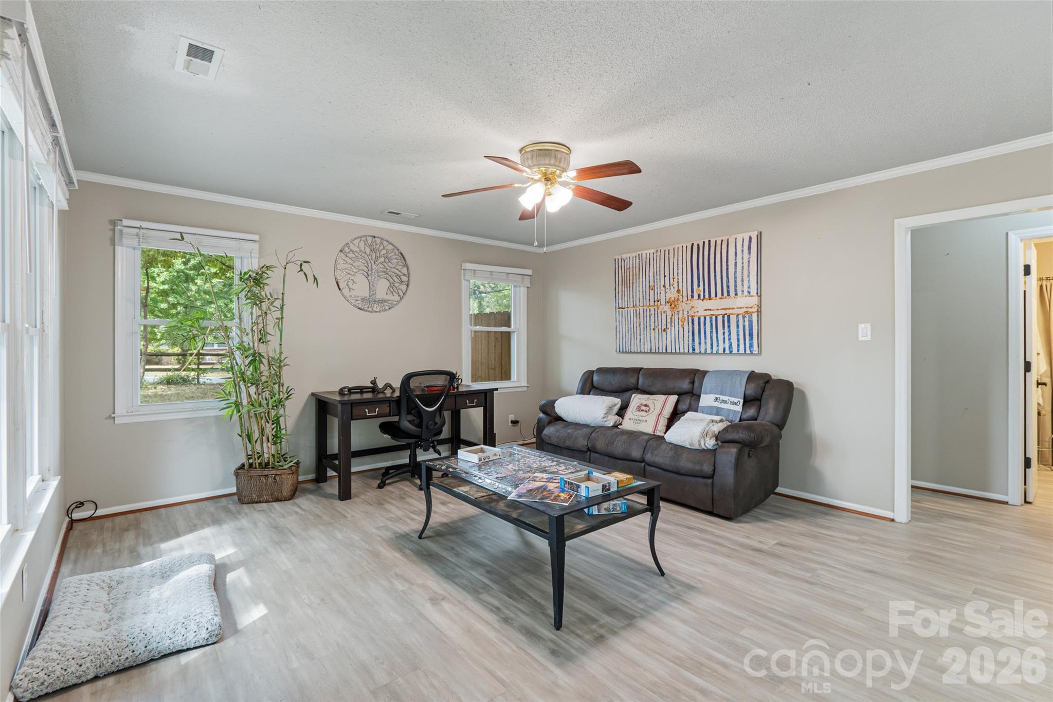 Single Family Residence at 1109 Pinewood Road, Rock Hill, photo 4 of 29
