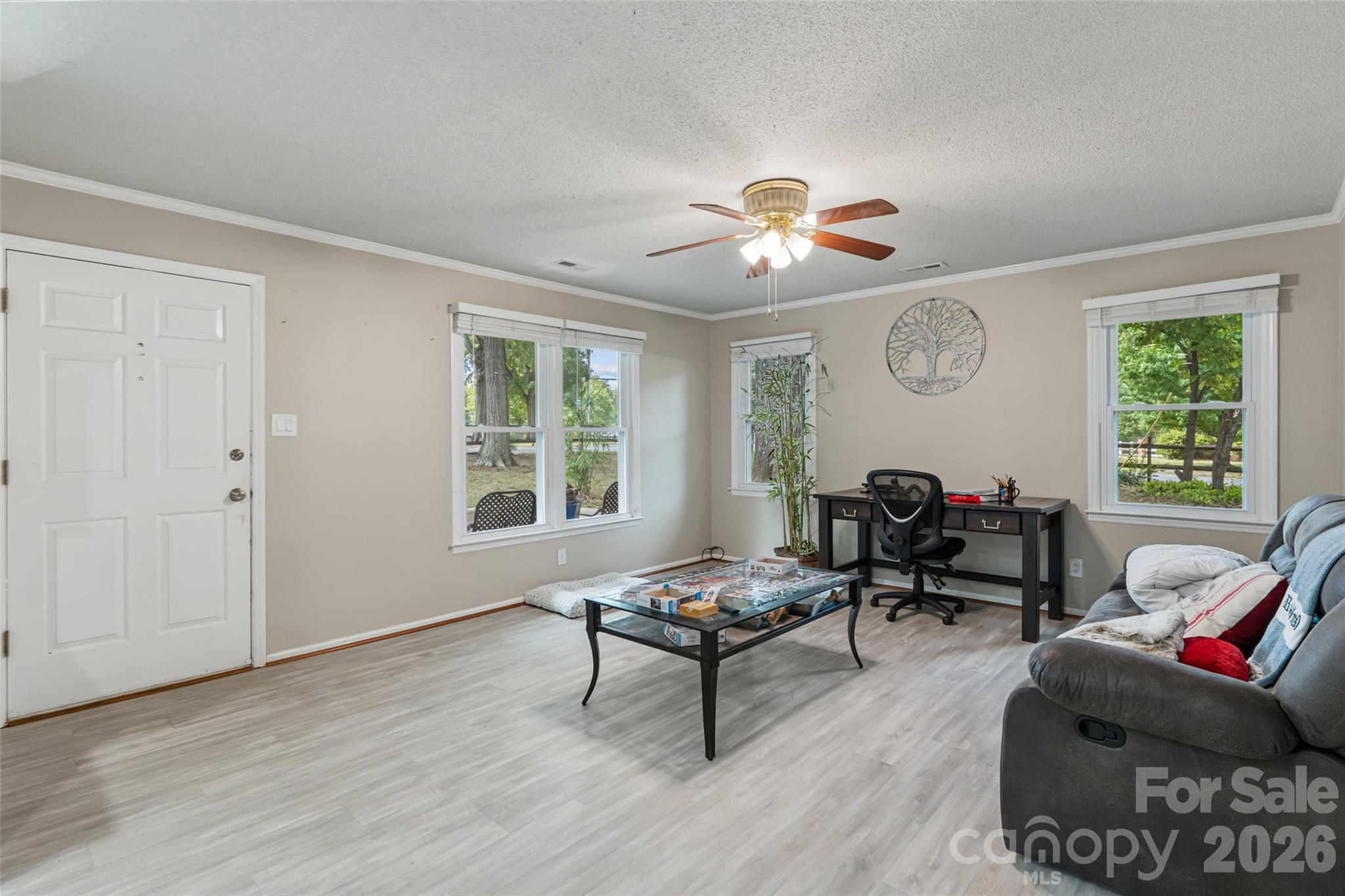 Single Family Residence at 1109 Pinewood Road, Rock Hill, photo 5 of 29
