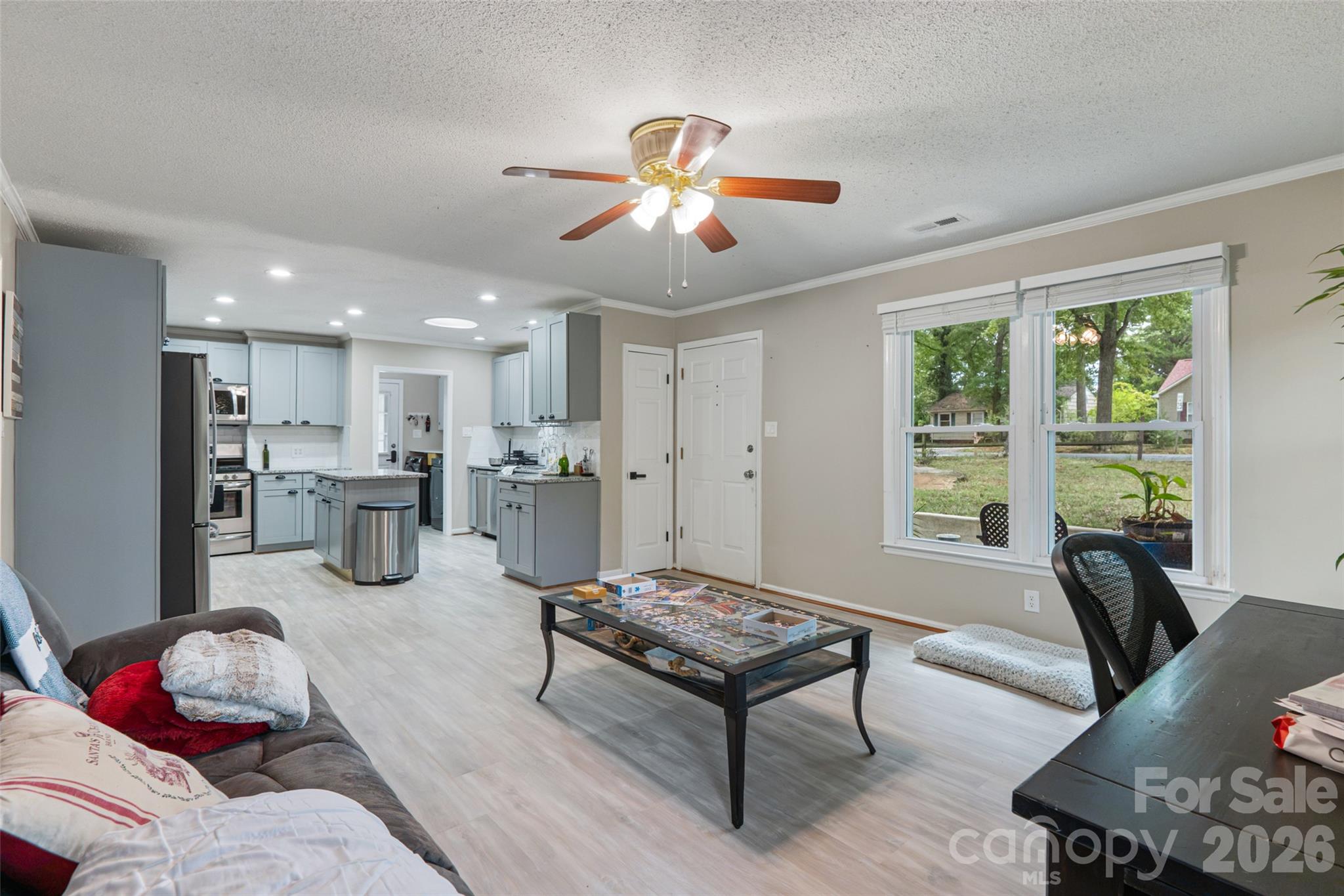 Single Family Residence at 1109 Pinewood Road, Rock Hill, photo 7 of 29