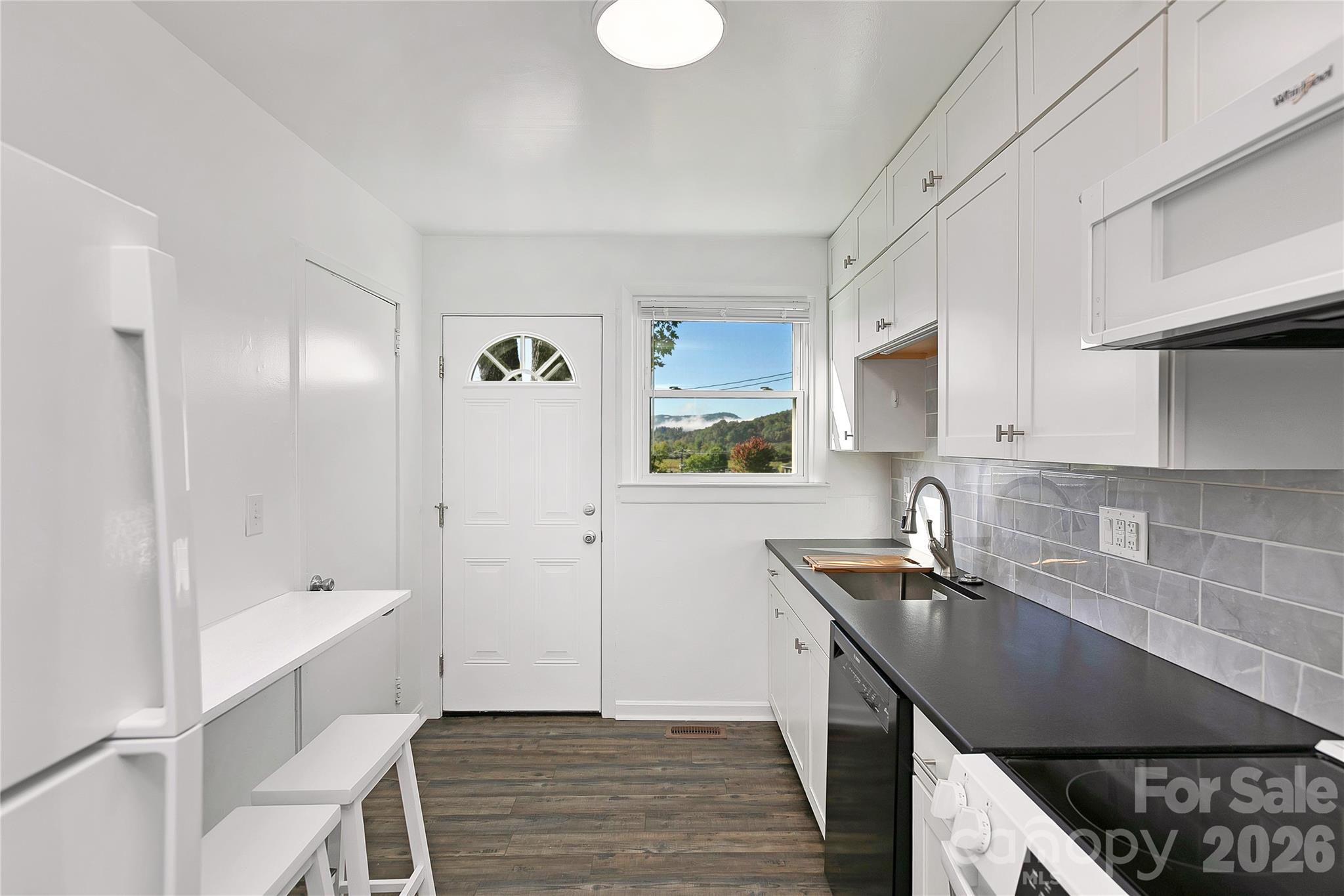 Condominium at 52 Elm Bend Road, Brevard, photo 11 of 31