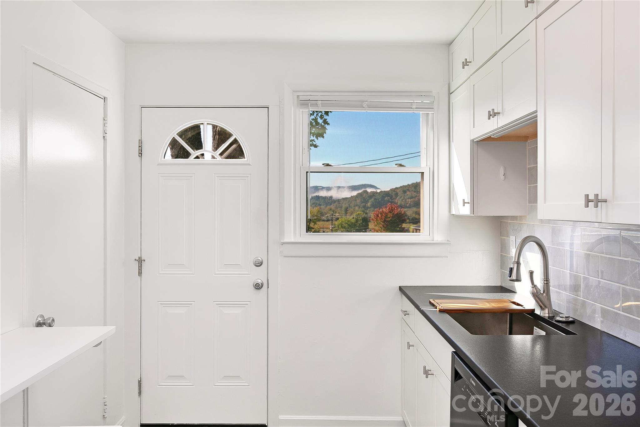 Condominium at 52 Elm Bend Road, Brevard, photo 12 of 31