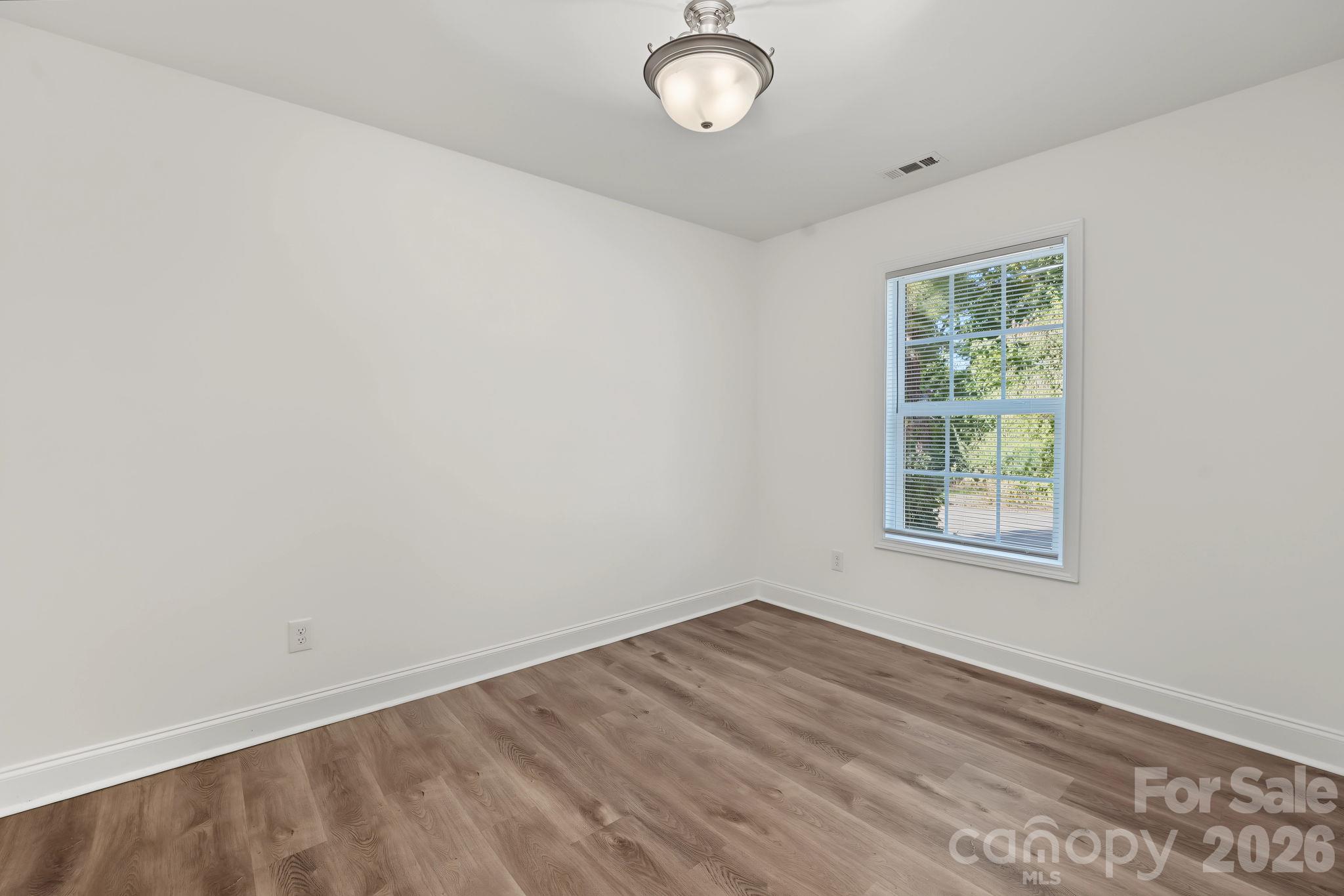 Single Family Residence at 1157 Calhoun Street, Rock Hill, photo 31 of 39