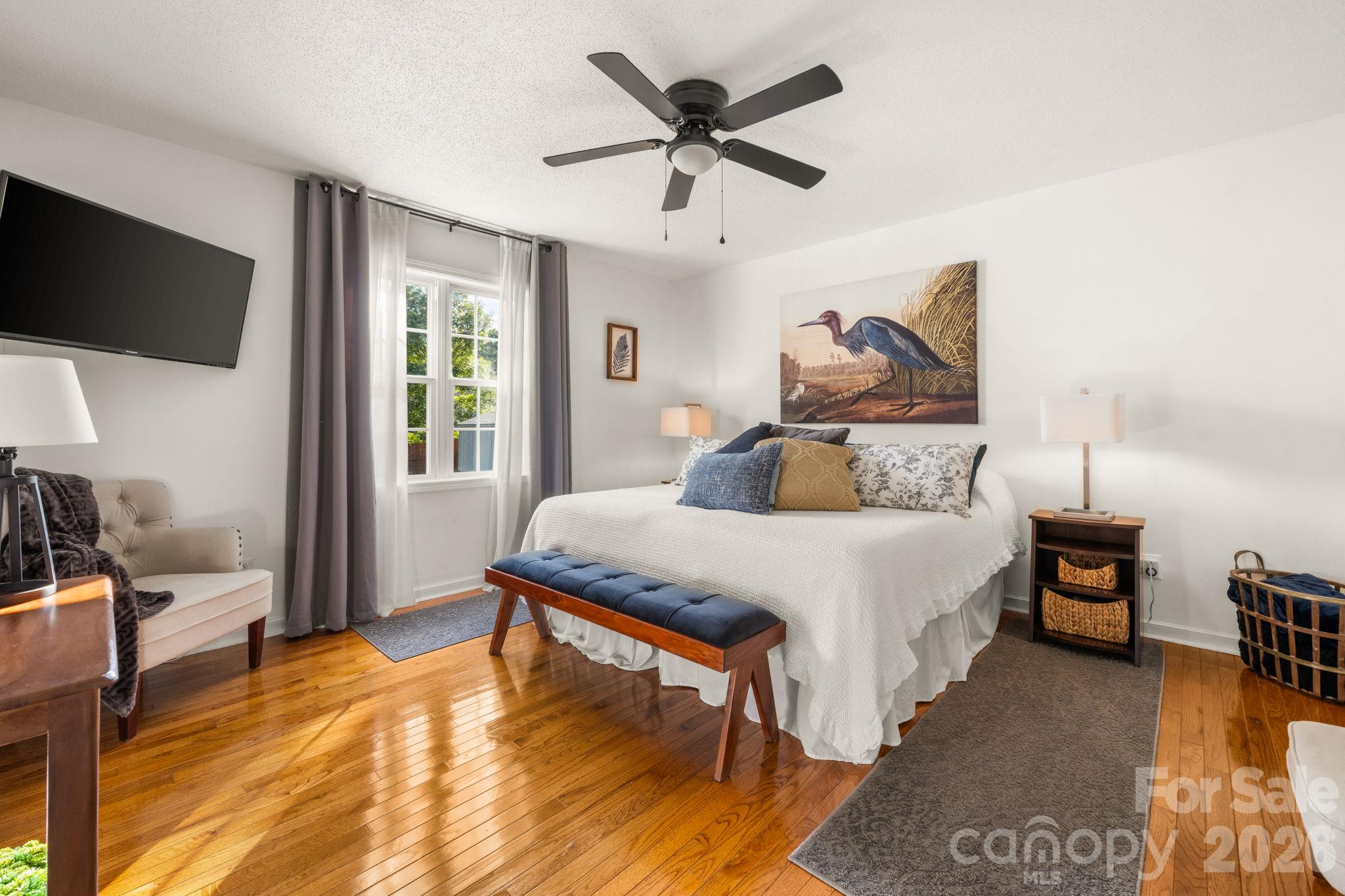 Single Family Residence at 237 Scotts Creek Road, Statesville, photo 11 of 27
