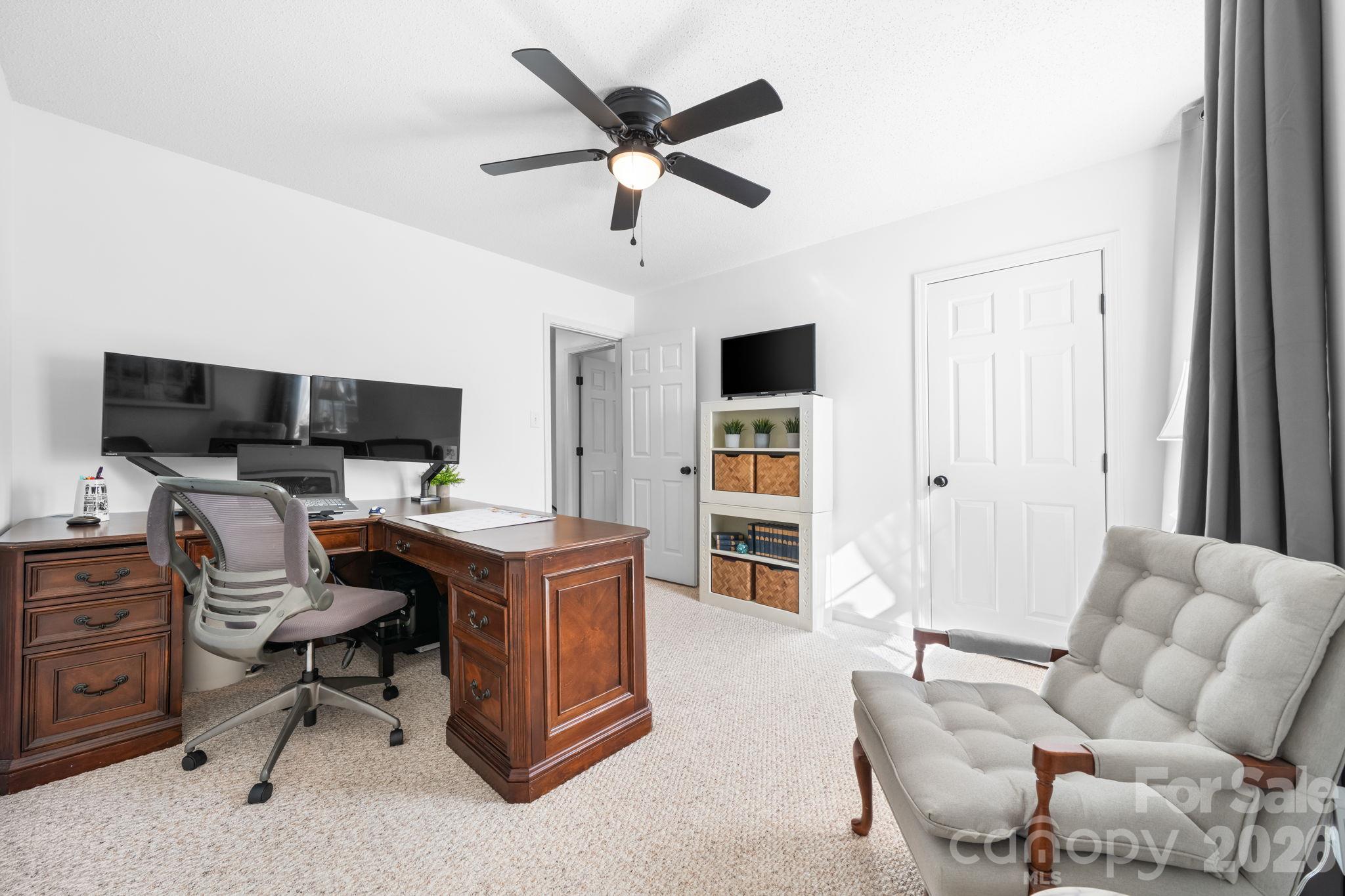 Single Family Residence at 237 Scotts Creek Road, Statesville, photo 14 of 27