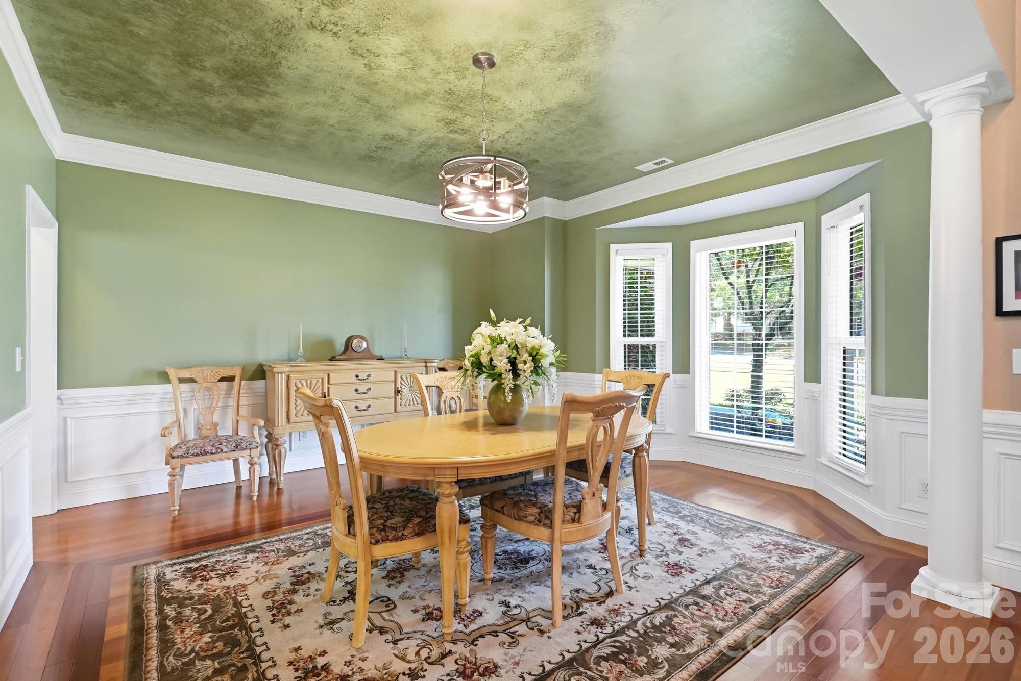 Large dining room grabs your attention as soon as you enter the front door. - 120 Harris Farm Road, Mooresville