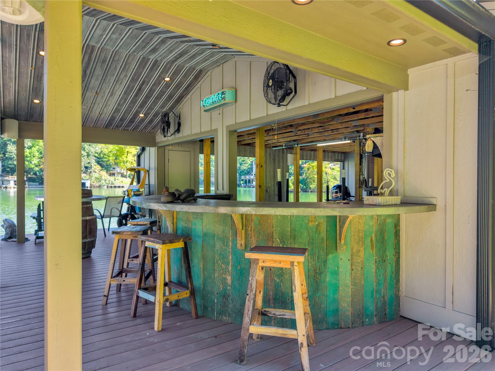 Single Family Residence at 325 Tryon Bay Circle, Lake Lure, photo 5 of 45
