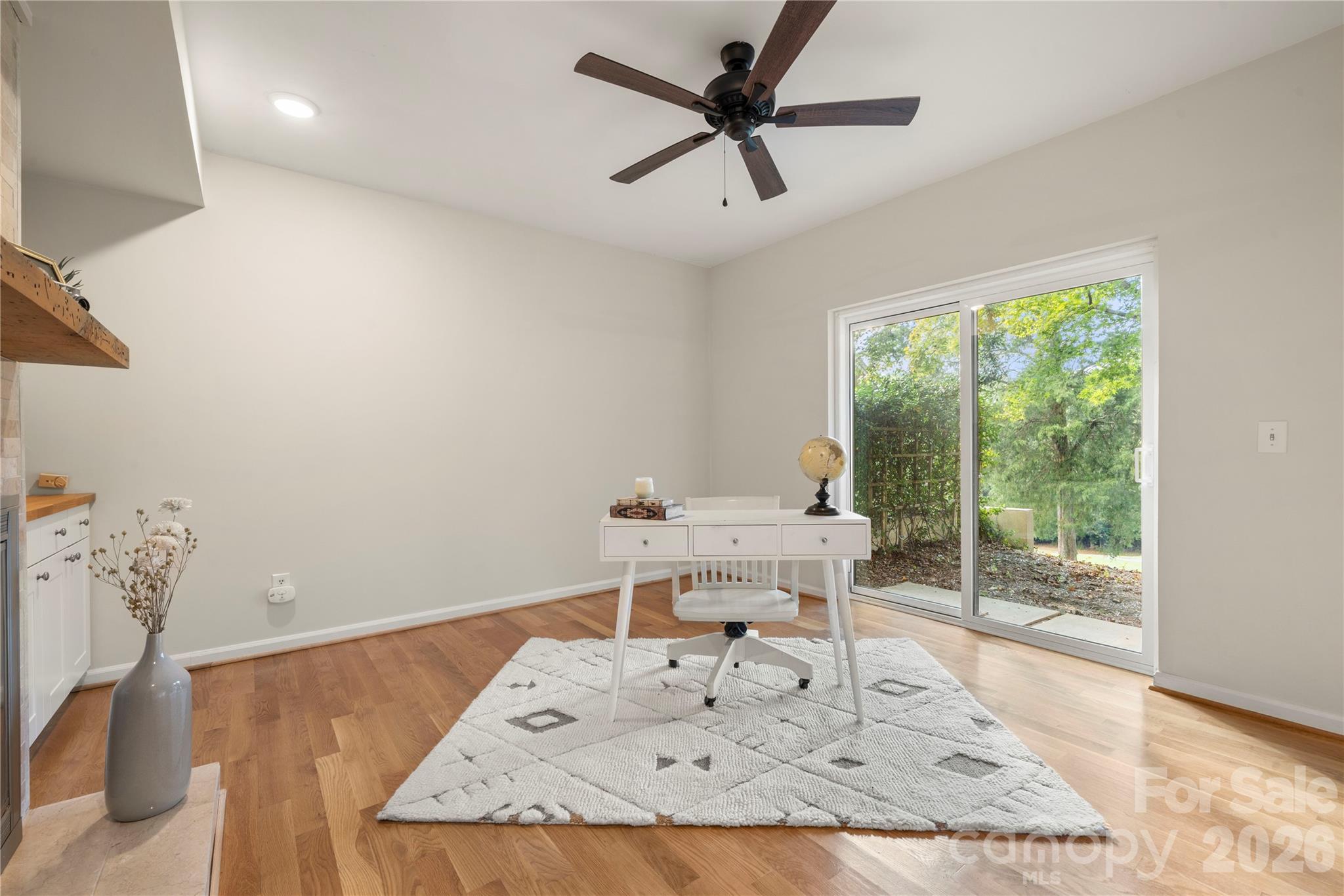 Single Family Residence at 12 Cove Road, Clover, photo 14 of 44