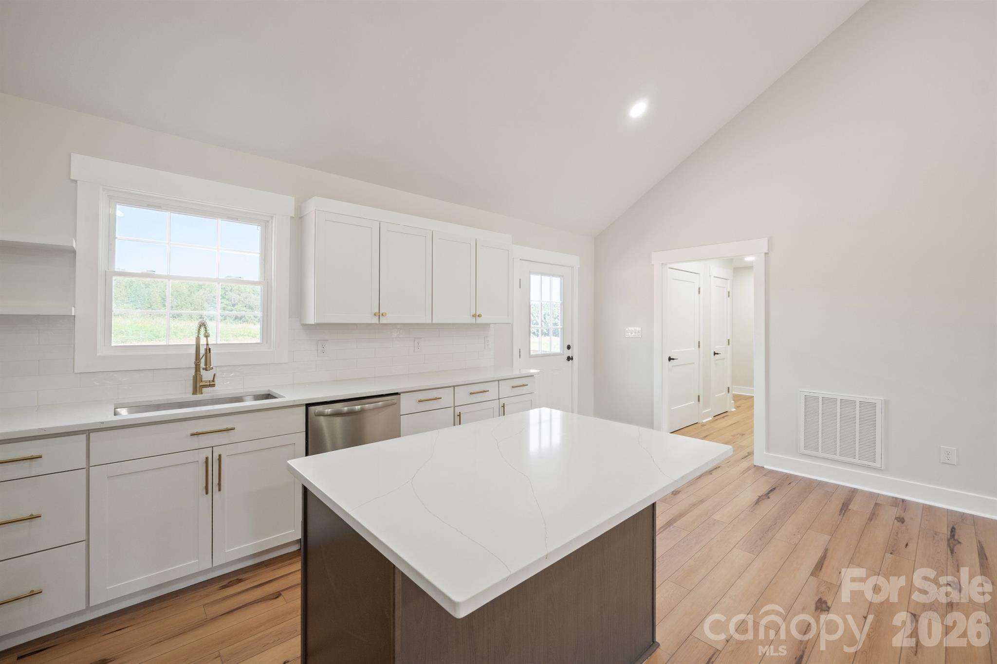Single Family Residence at 6292 Hill Gates Trail, Cherryville, photo 6 of 37