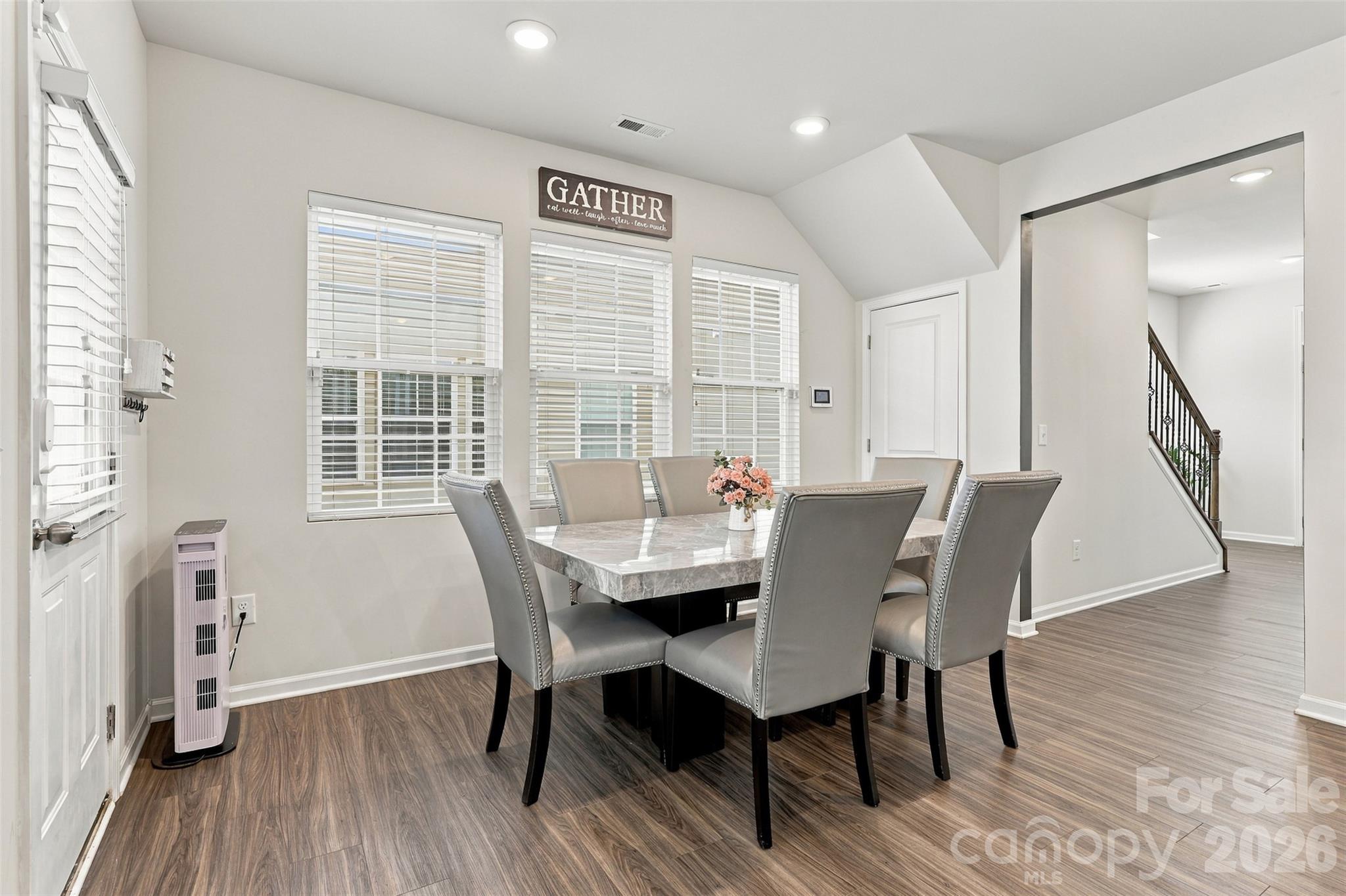 Townhouse at 12732 Wandering Brook Drive, Charlotte, photo 9 of 48