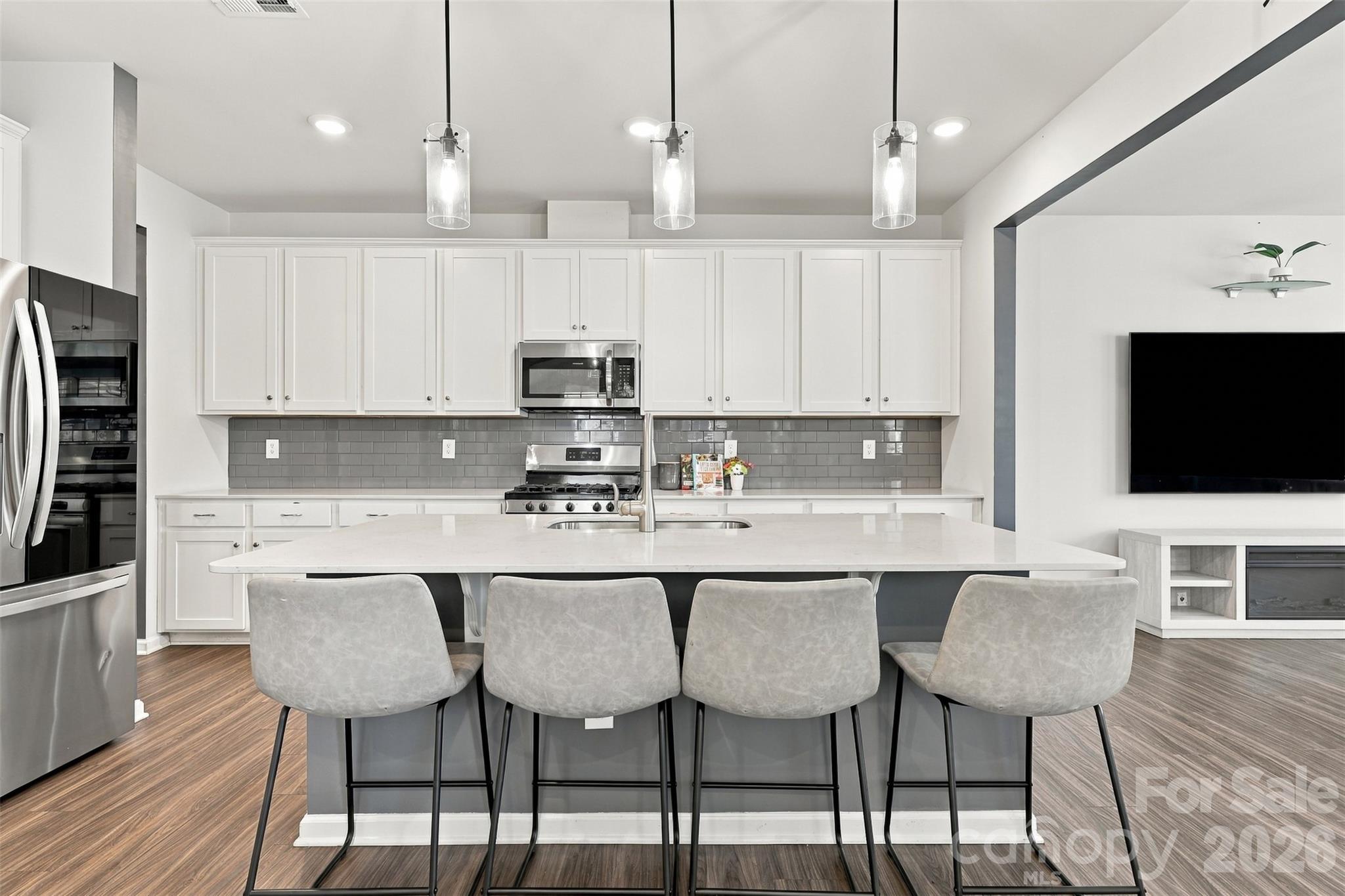 Townhouse at 12732 Wandering Brook Drive, Charlotte, photo 11 of 48