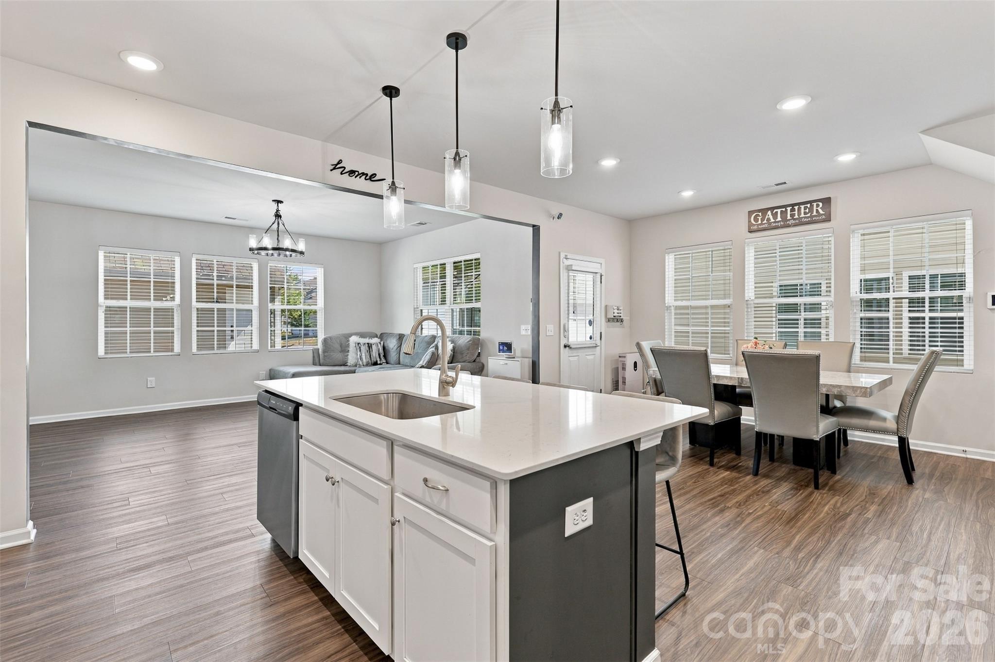 Townhouse at 12732 Wandering Brook Drive, Charlotte, photo 15 of 48