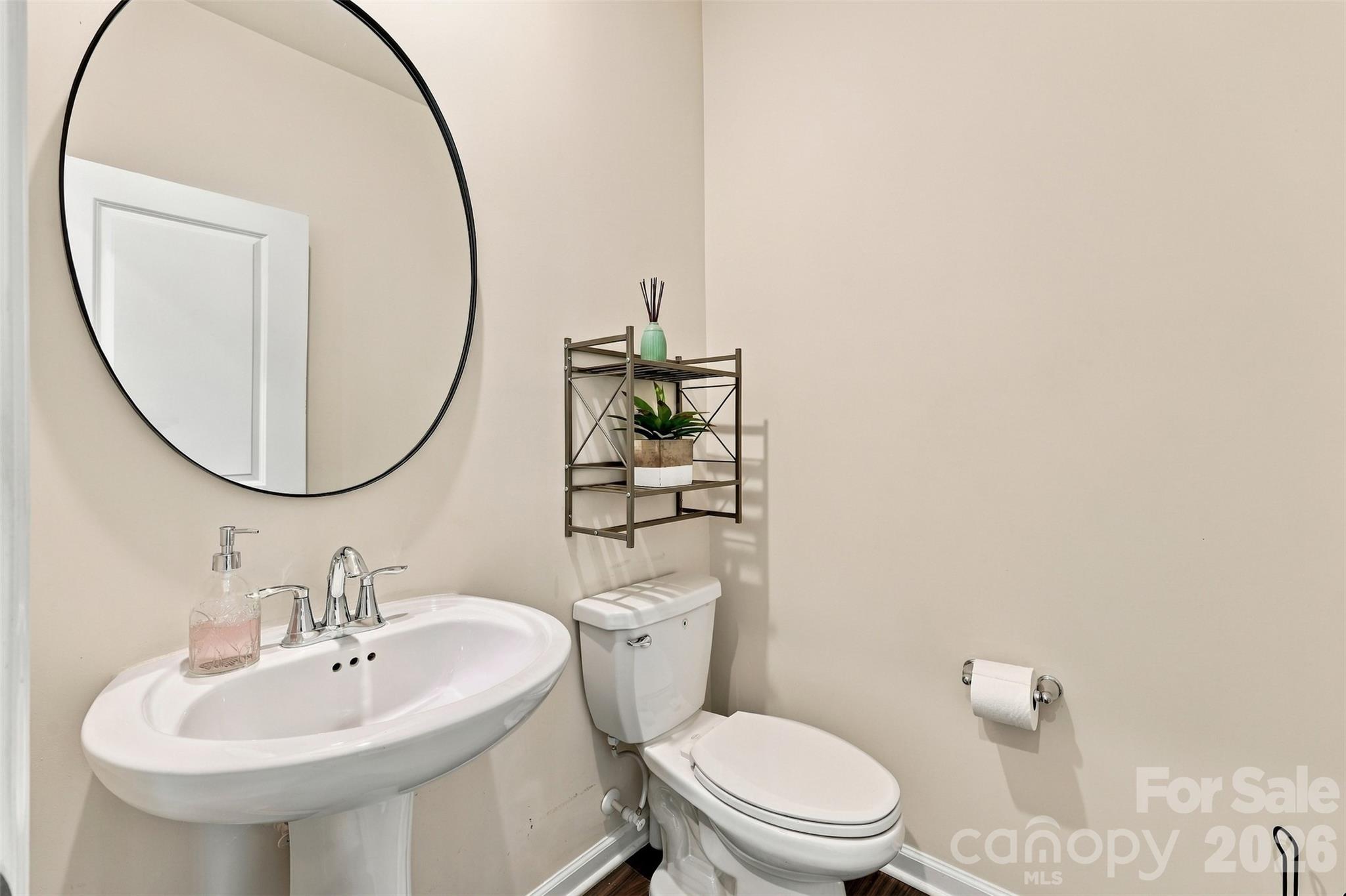 Townhouse at 12732 Wandering Brook Drive, Charlotte, photo 19 of 48