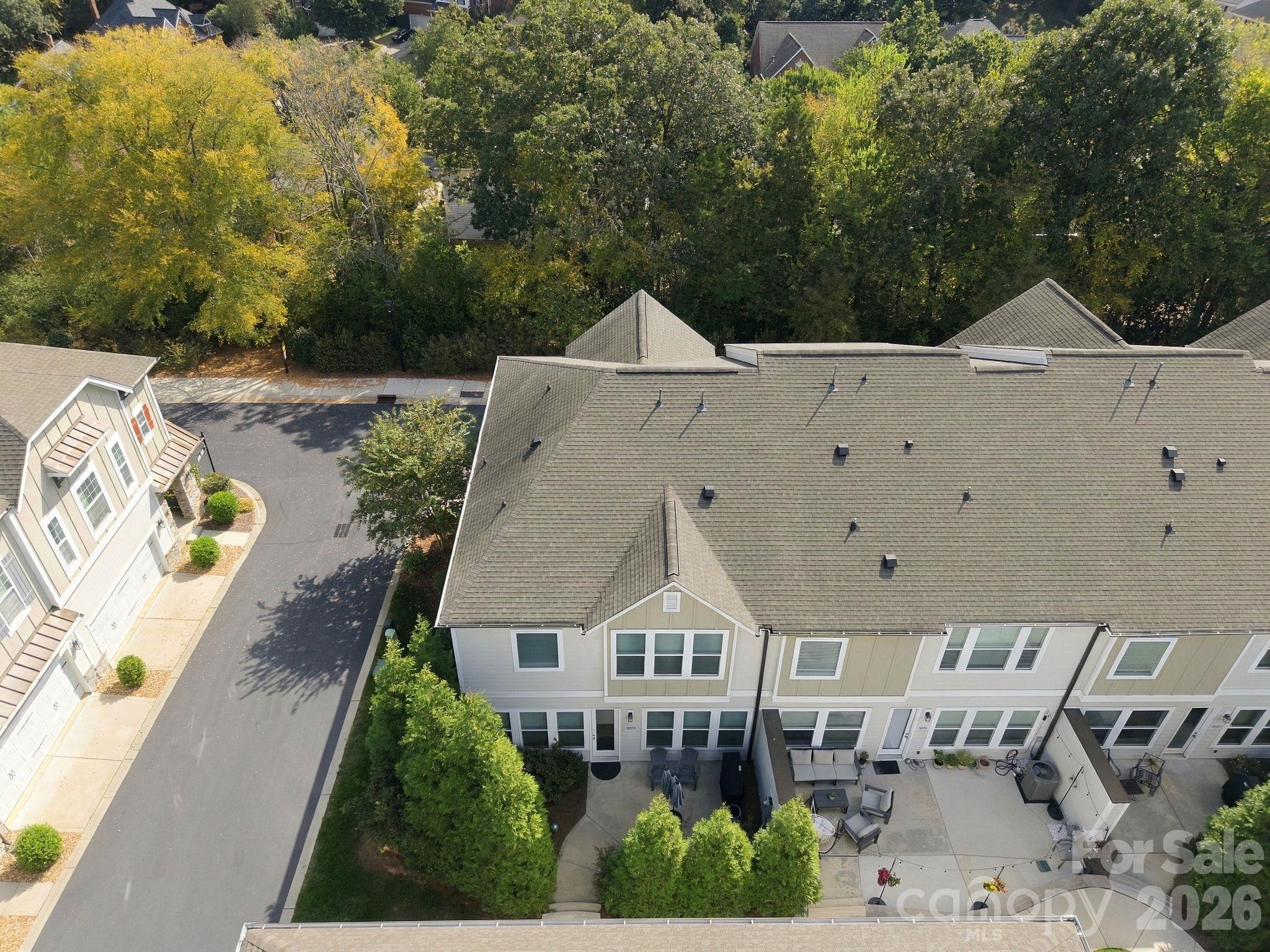 Townhouse at 9002 Boling Green Drive, Charlotte, photo 6 of 33