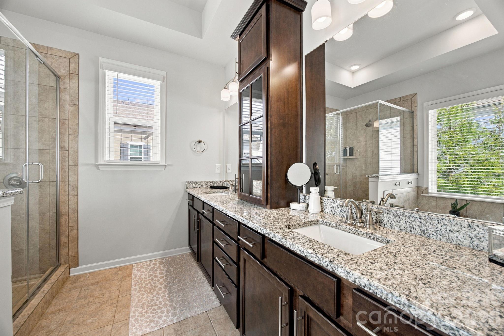 Townhouse at 9002 Boling Green Drive, Charlotte, photo 18 of 33