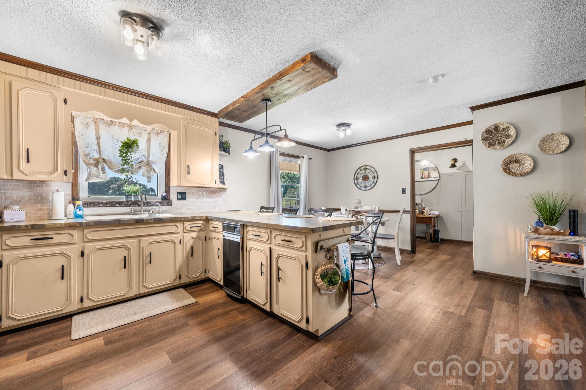 Single Family Residence at 7546 Long Island Road, Catawba, photo 13 of 48