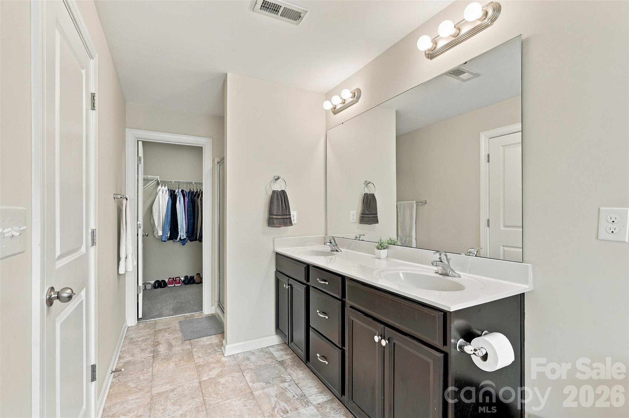 Ensuite bath - 1020 Archibald Avenue, Fort Mill