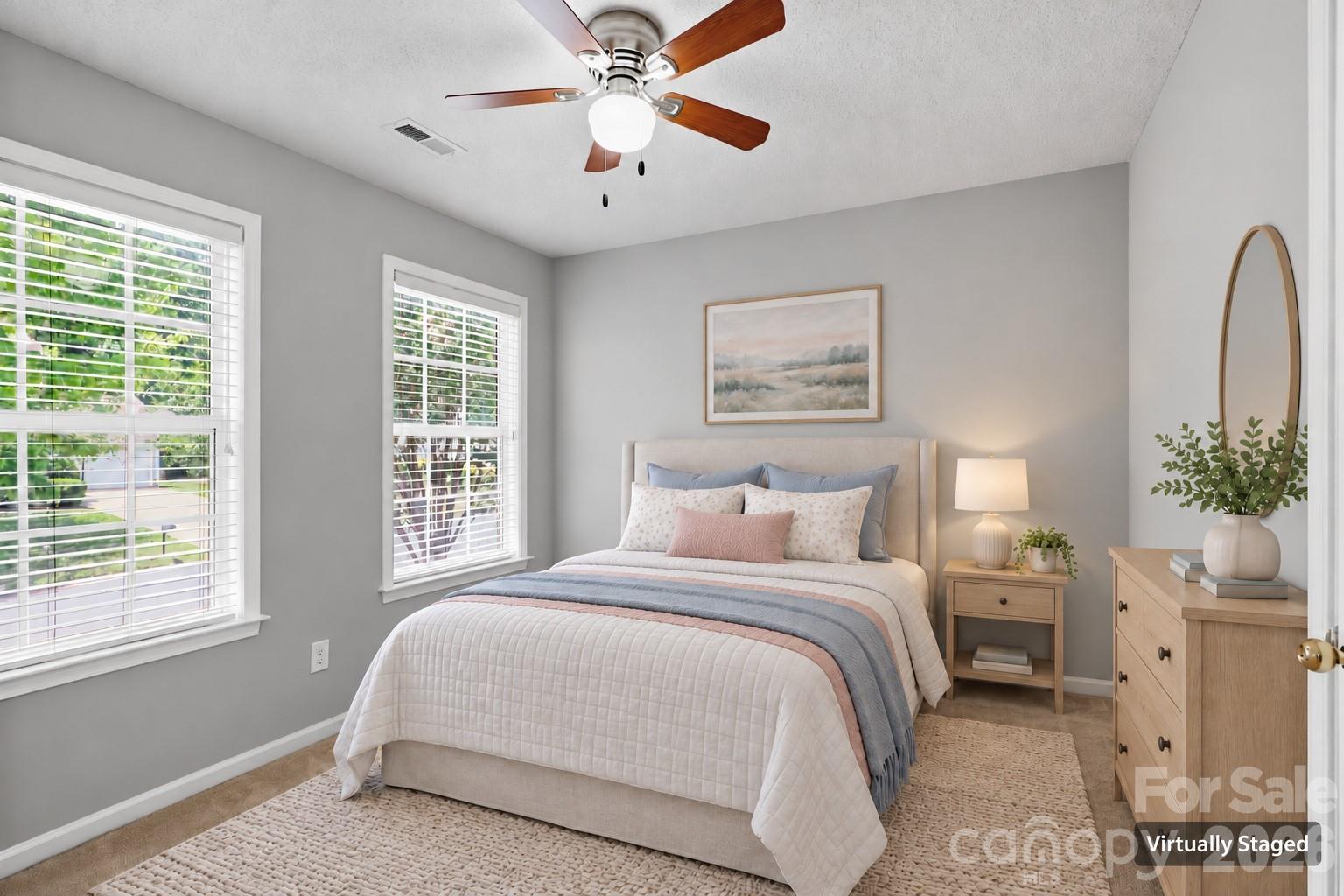Single Family Residence at 9406 Golden Pond Drive, Huntersville, photo 12 of 37