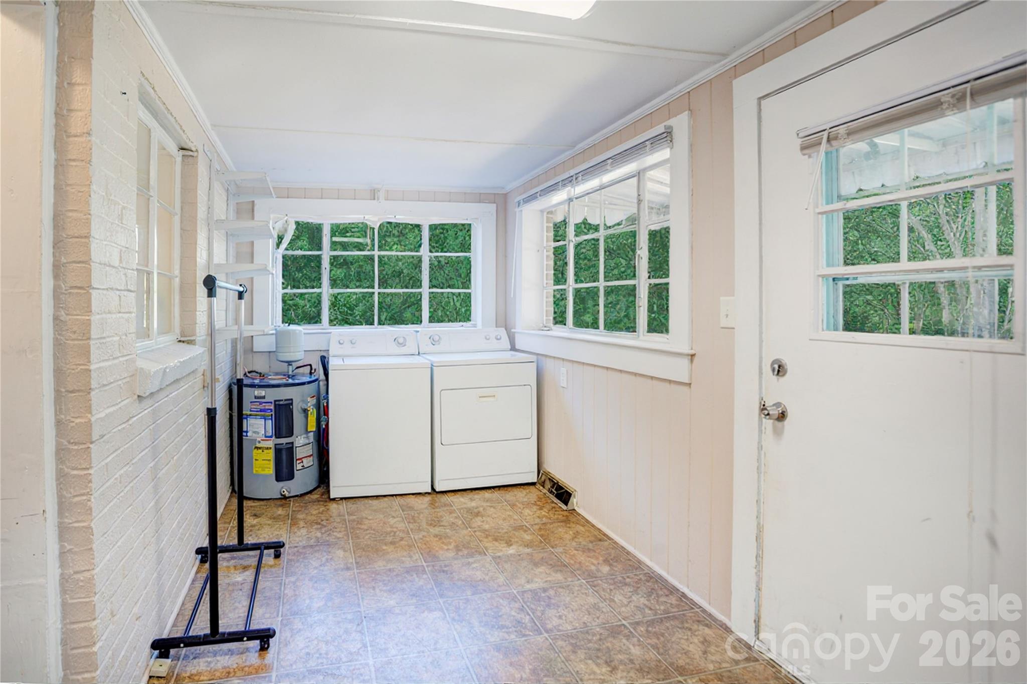 Single Family Residence at 50 Park Drive SW, Concord, photo 14 of 28