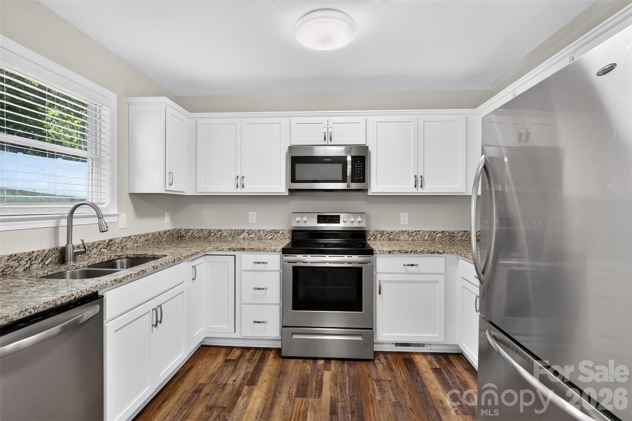 Kitchen - 3812 Branding Iron Drive, Gastonia