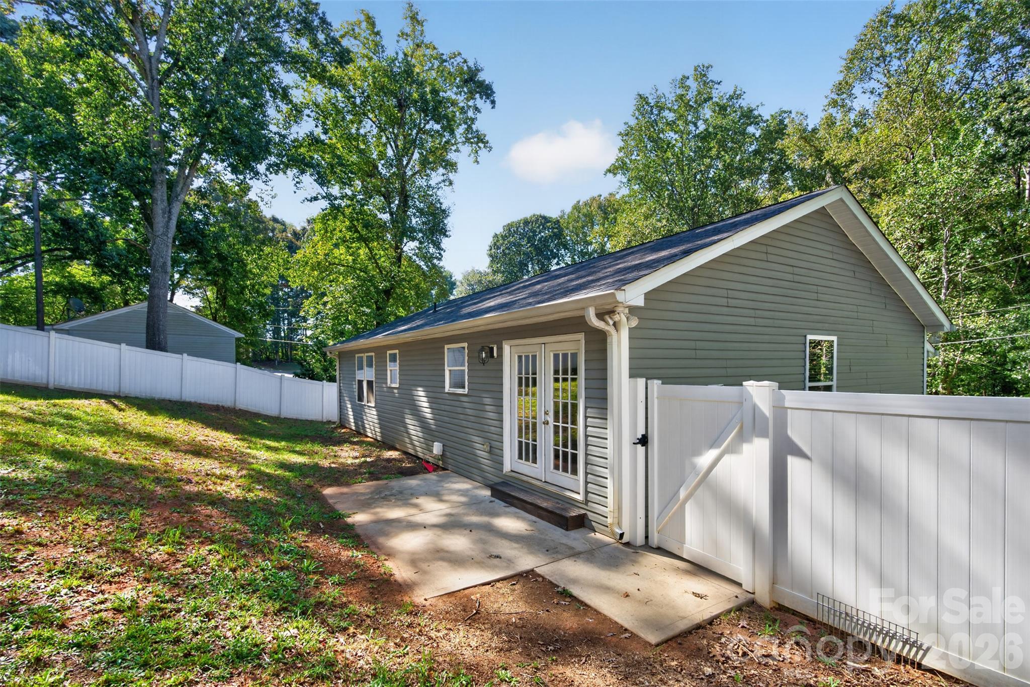 Single Family Residence at 3812 Branding Iron Drive, Gastonia, photo 28 of 32