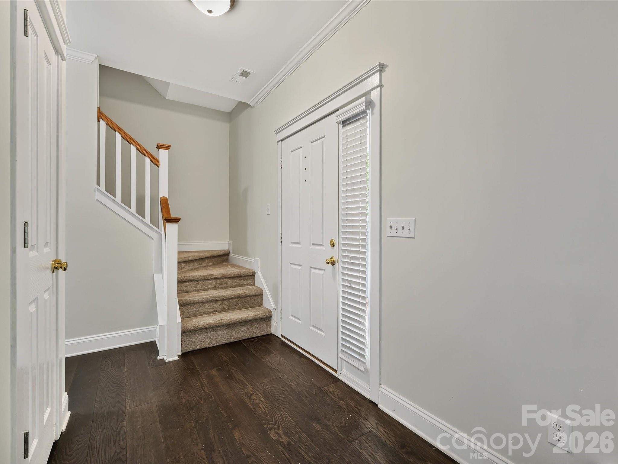 Single Family Residence at 8515 Lindholm Drive, Huntersville, photo 5 of 27