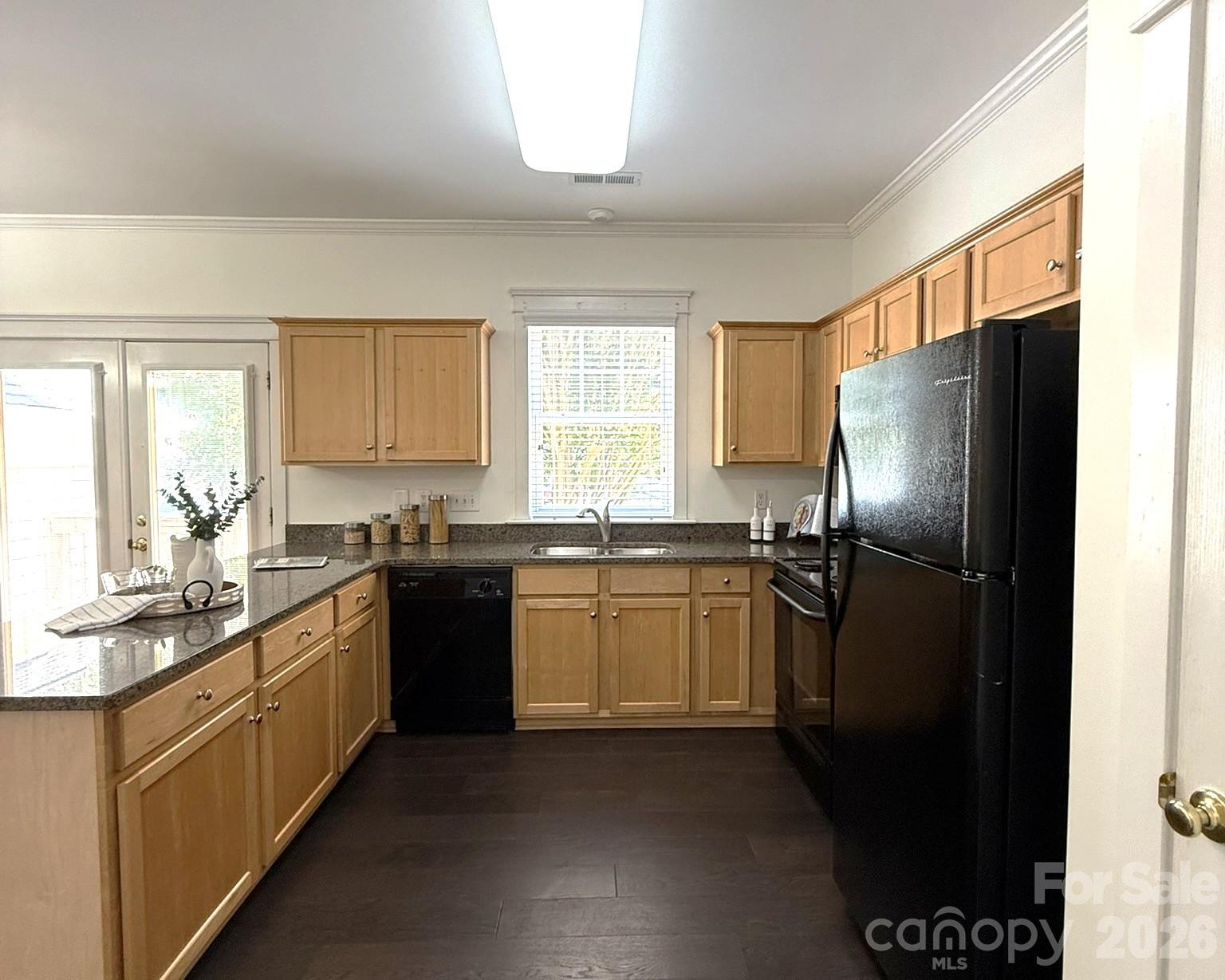 Single Family Residence at 8515 Lindholm Drive, Huntersville, photo 13 of 27