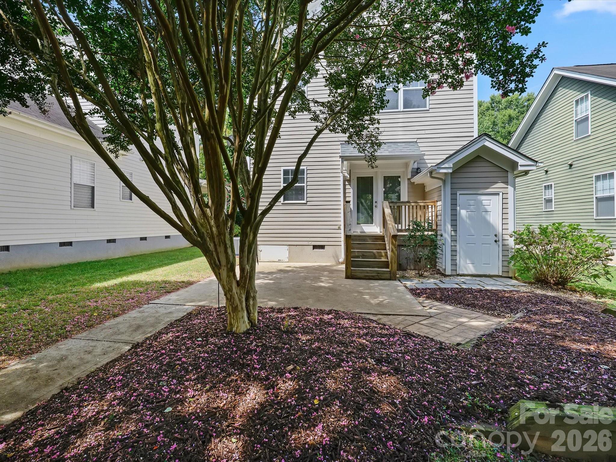 Single Family Residence at 8515 Lindholm Drive, Huntersville, photo 23 of 27