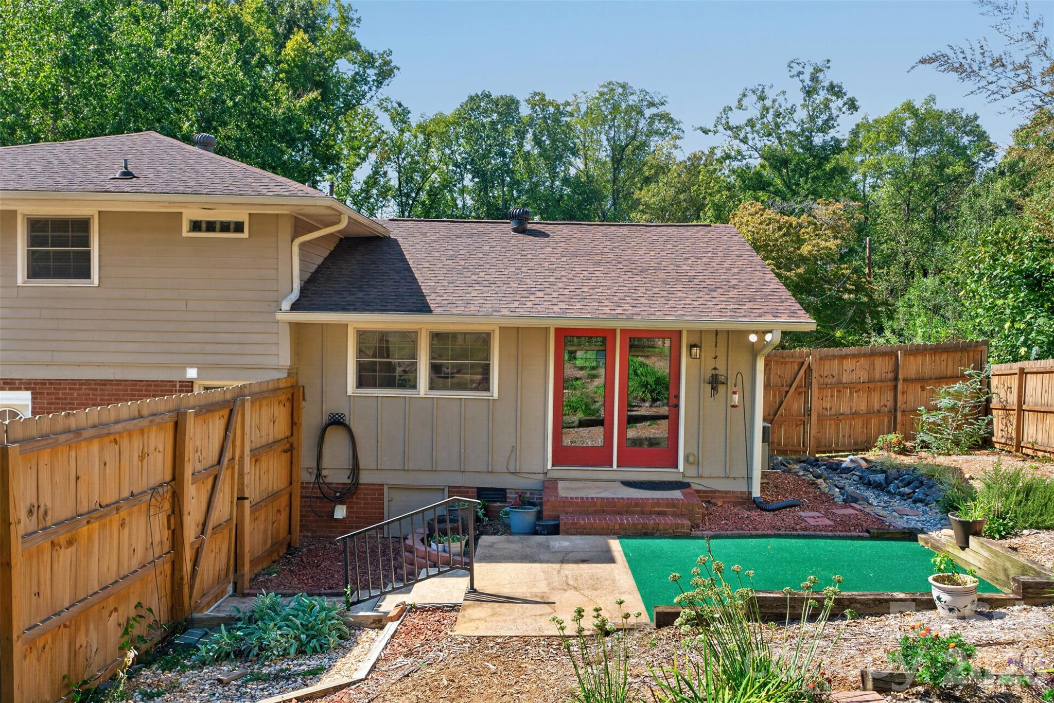 Single Family Residence at 3325 Saint Evans Road, Charlotte, photo 39 of 48